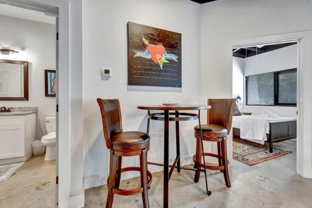 Modern Music Getaway *