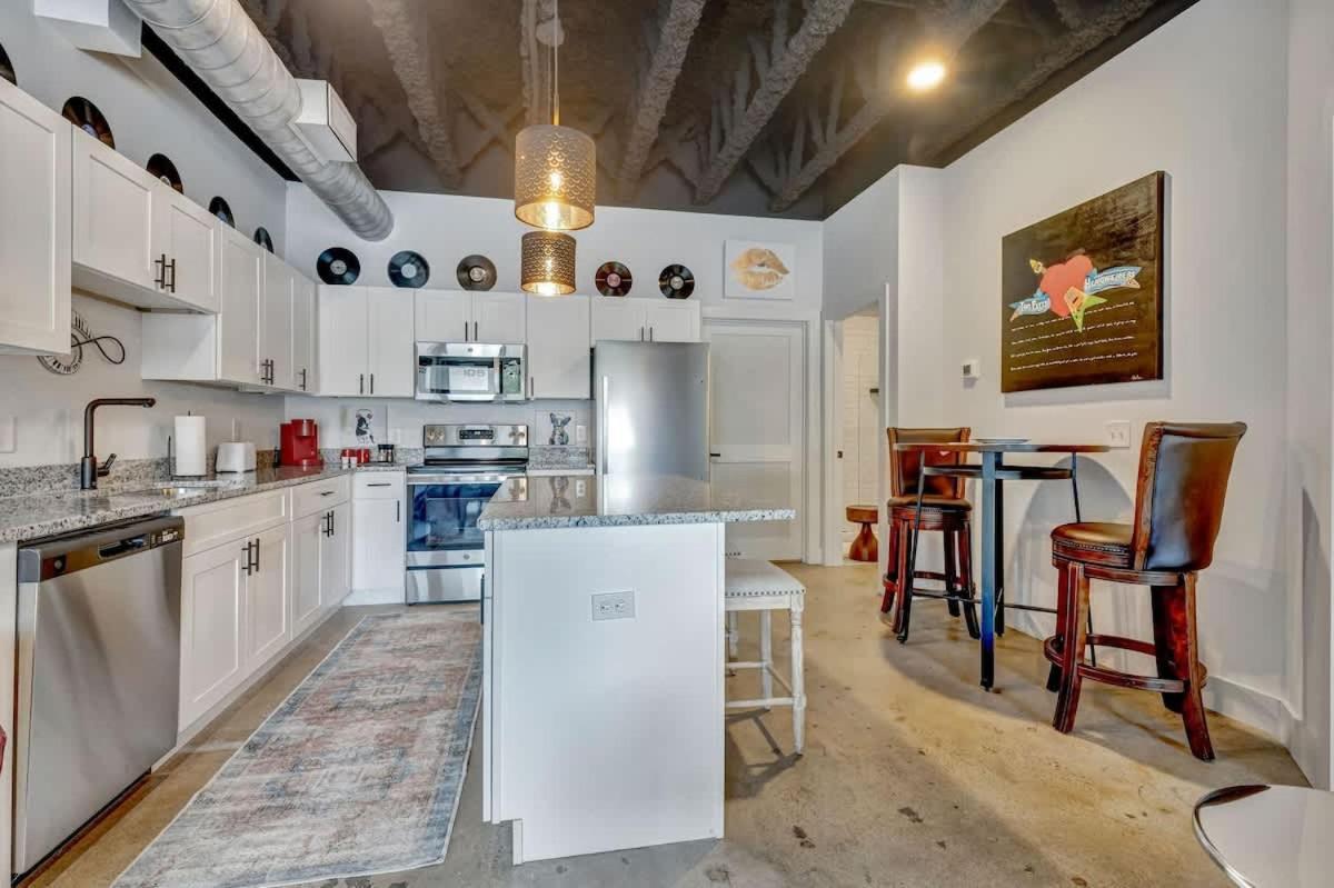 Apartment Modern Music Getaway Nashville