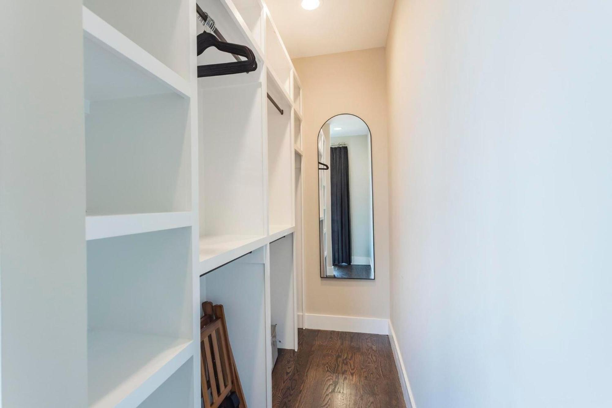 Holiday home Brand New Elegance Rooftop Views Of *