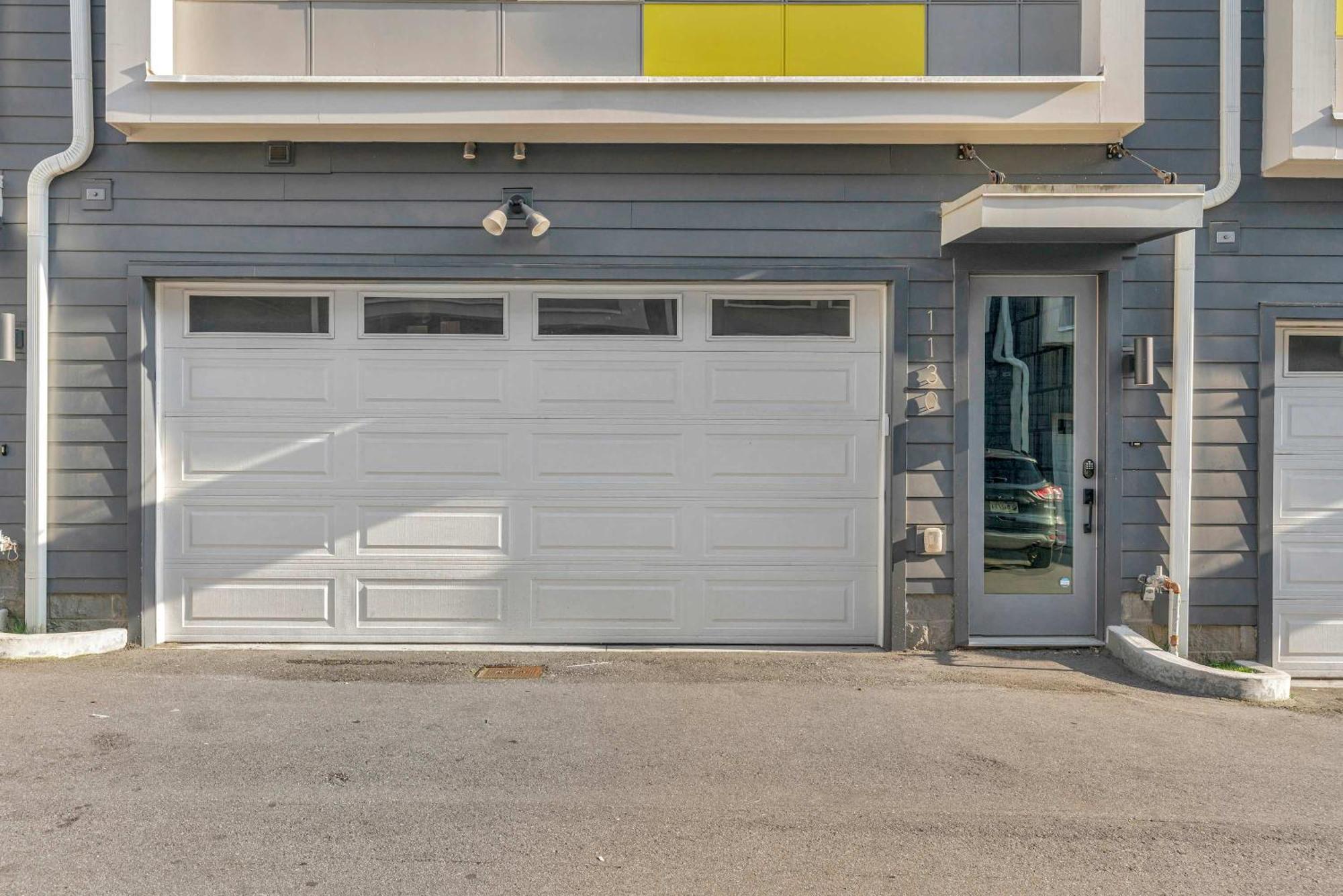 Rooftop Deck 2 Car Garage Near Downtown * Nashville