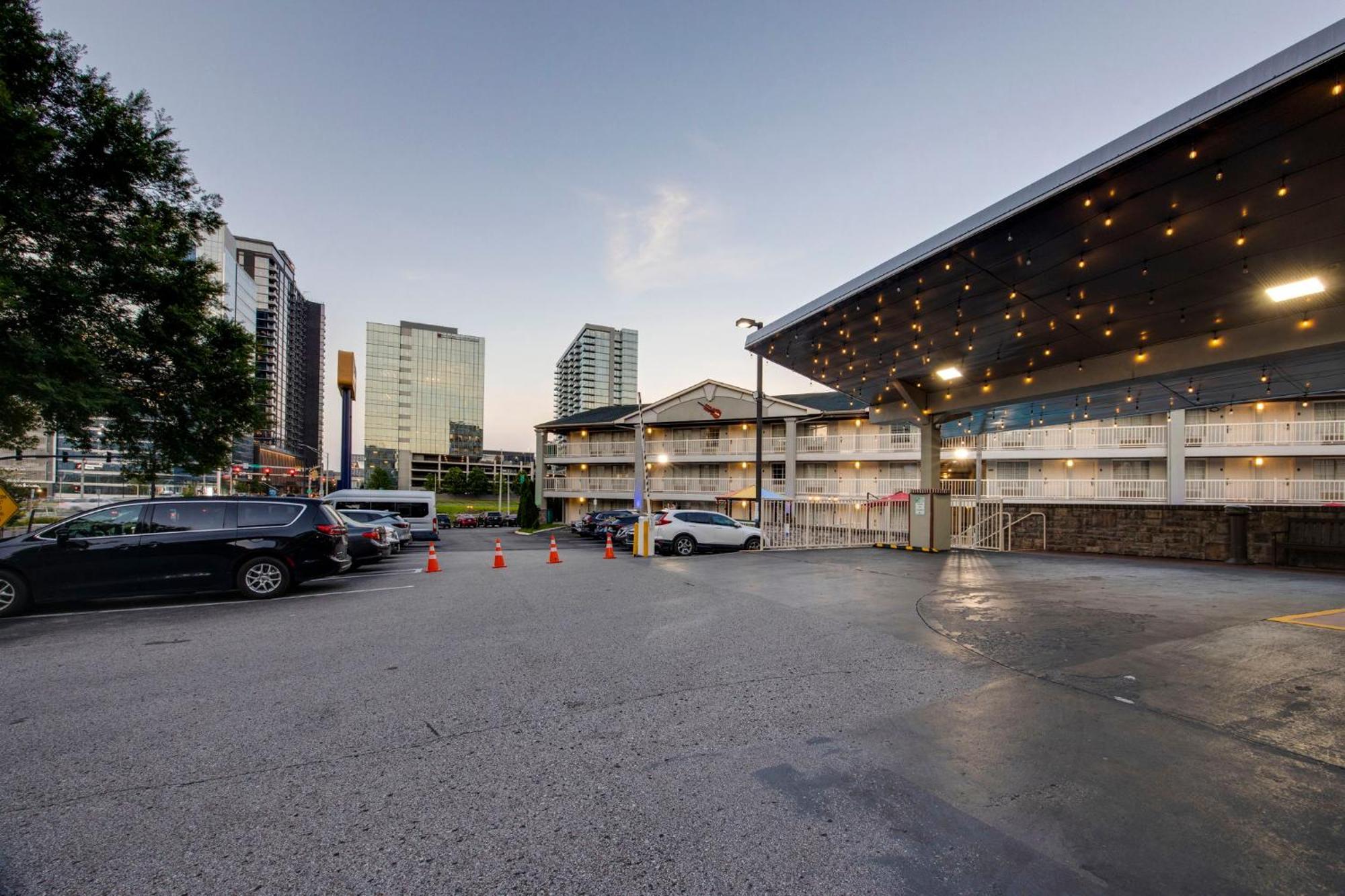 Inn Comfort Downtown - Music Center Nashville