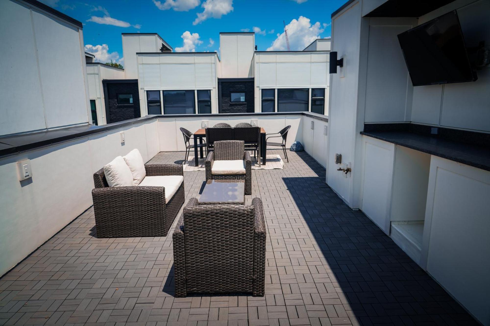 Riverfront Bliss * Nashville