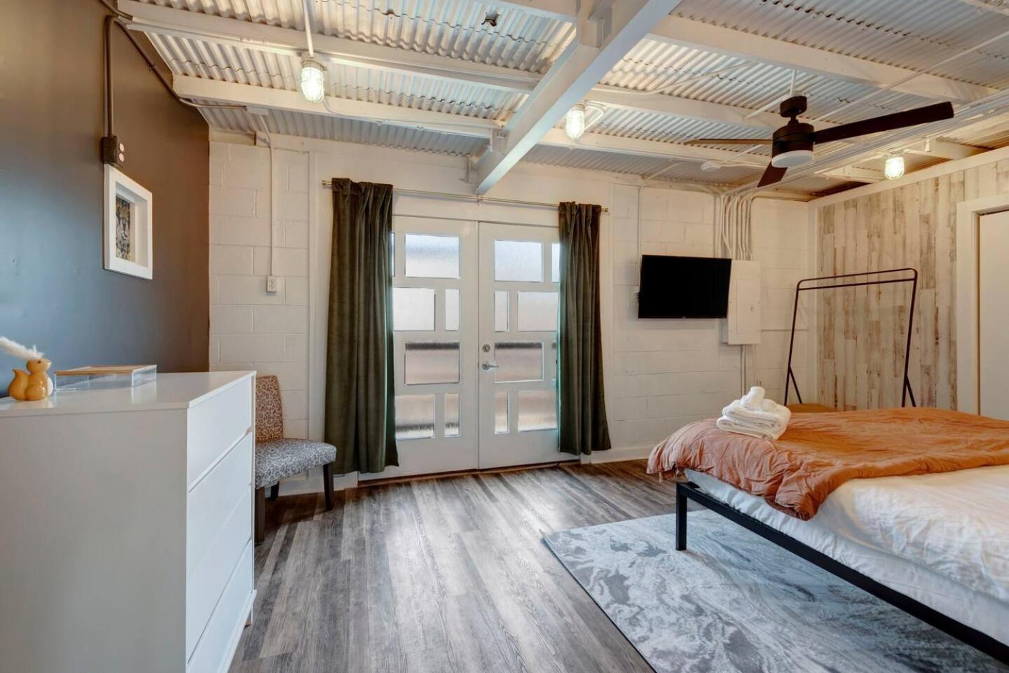 Bougie Squirrel Glam Pad *