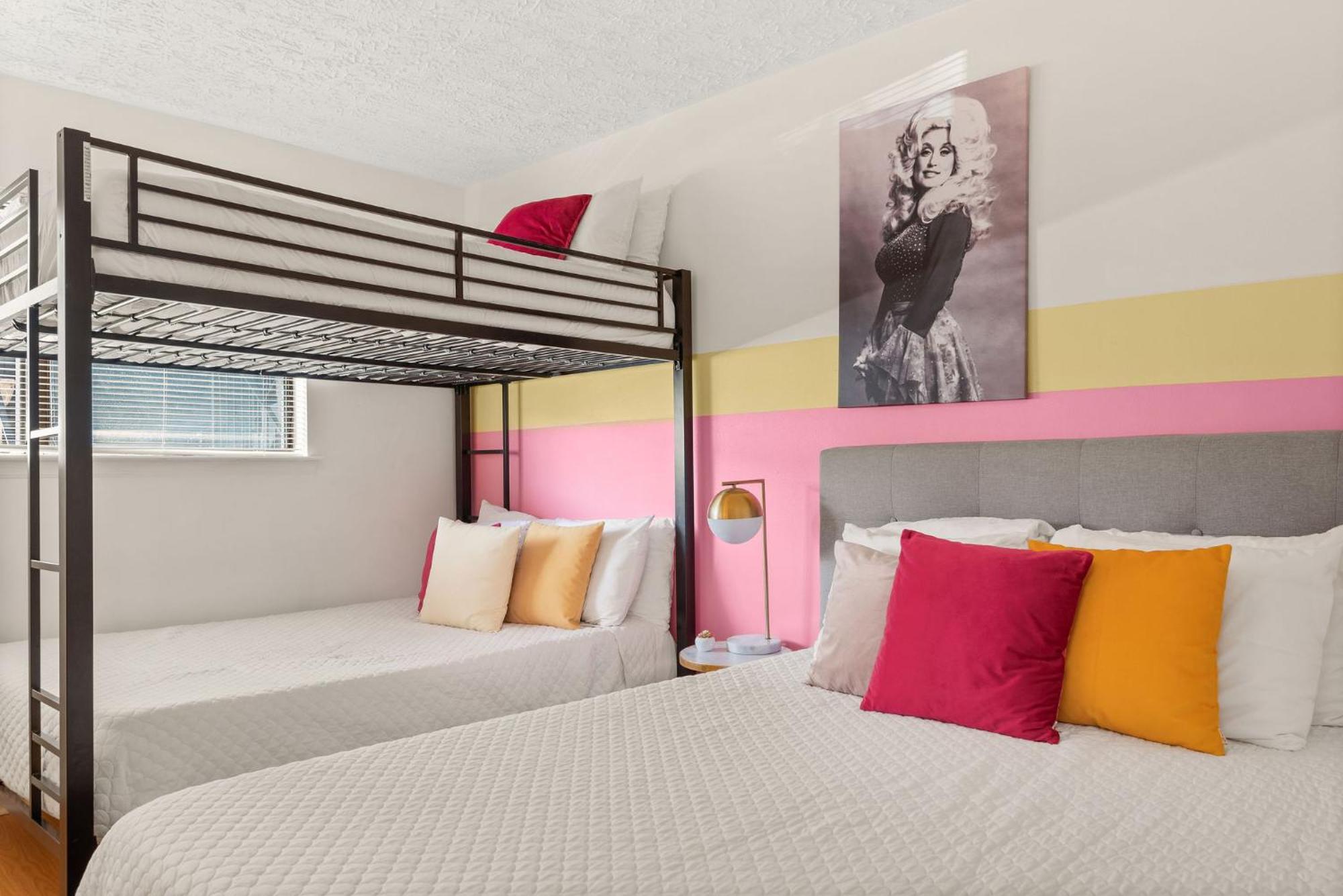 Apartment The Johnny And Dolly Historic Hideaway, Music Row Unit 2 Nashville