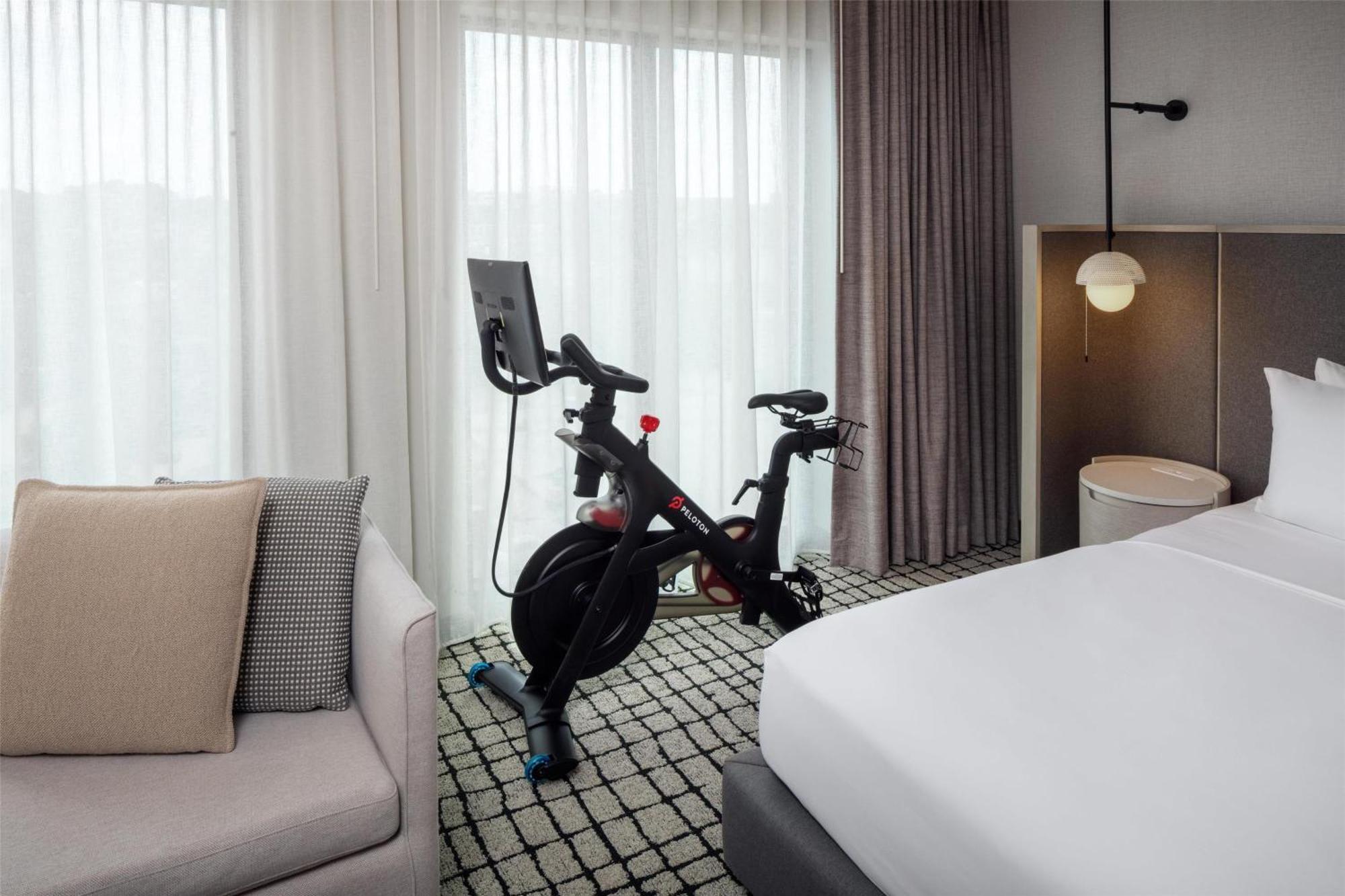 Hotel Homewood By Hilton Downtown The Gulch 3*