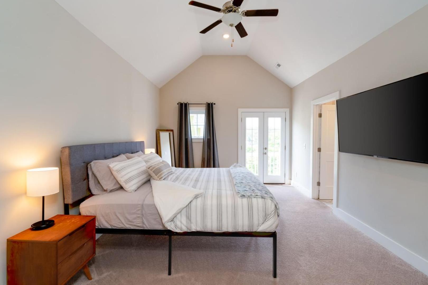 Cumberland Emerald - Walk To Dining *