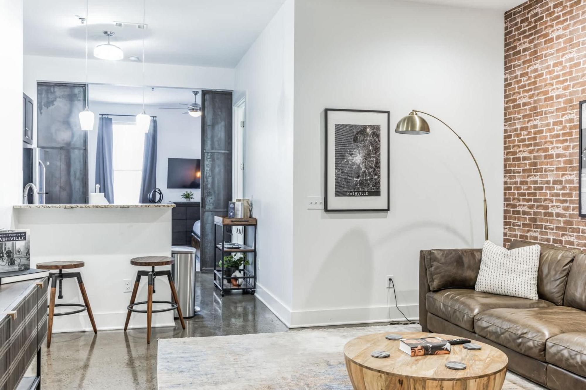 Holiday home Chic And Modern West End Living Nashville