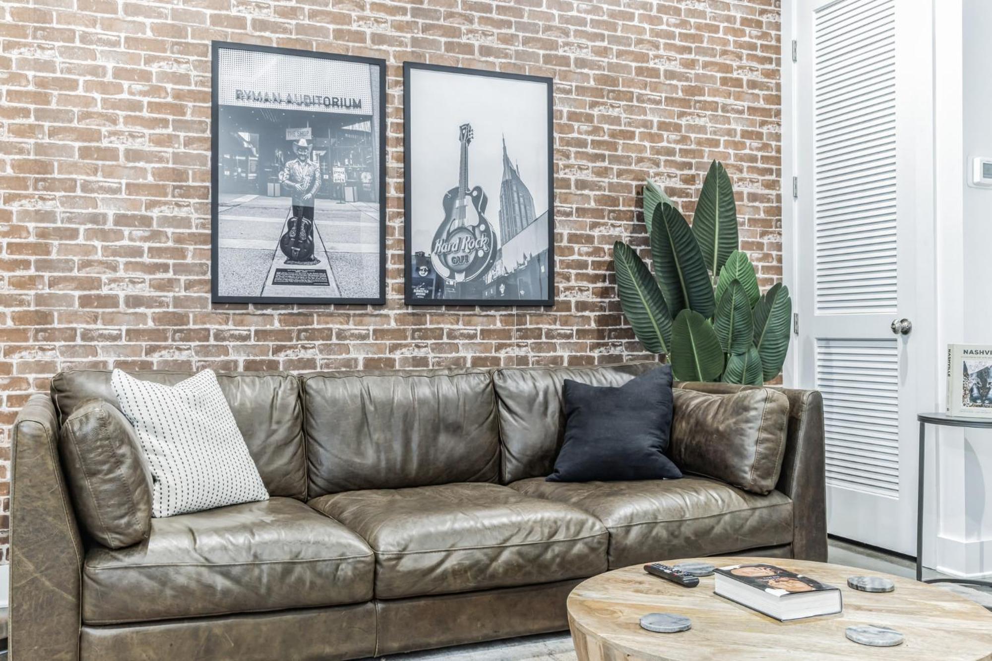 Holiday home Chic And Modern West End Living Nashville