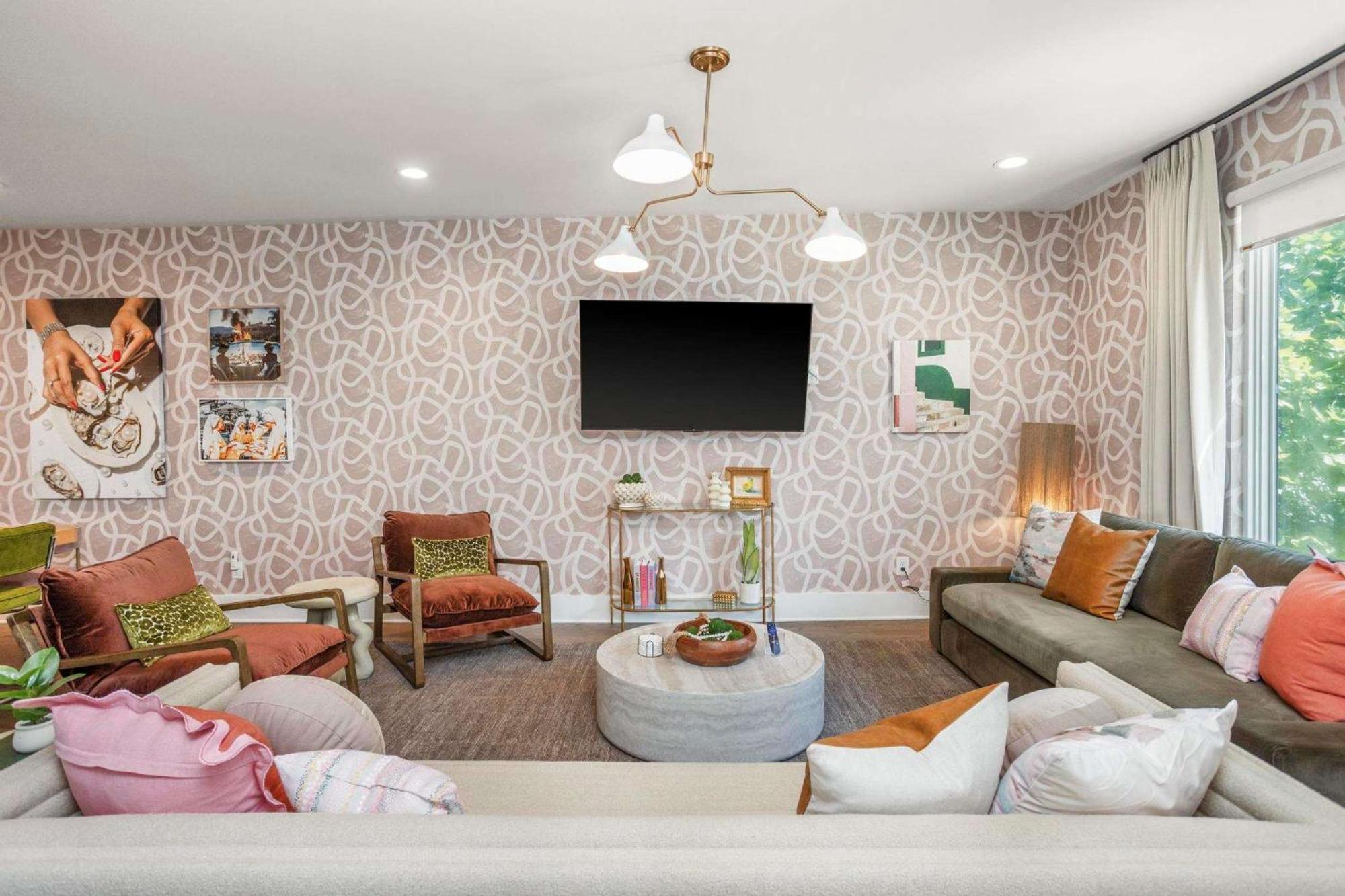 Luxe At 8th And Argyle Elite Vacation Spot Holiday home