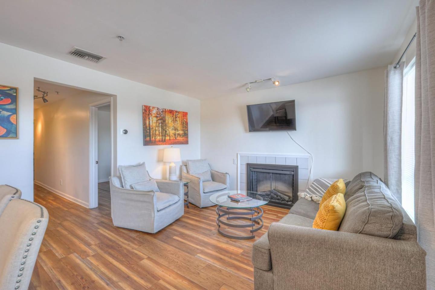 Happiness On Nashville's Riverfront - 2bed 2bath Holiday home Nashville