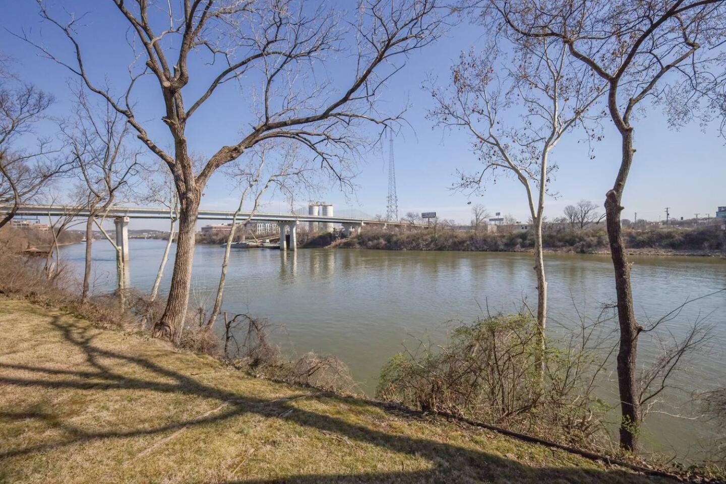 Holiday home Happiness On Nashville's Riverfront - 2bed 2bath Nashville