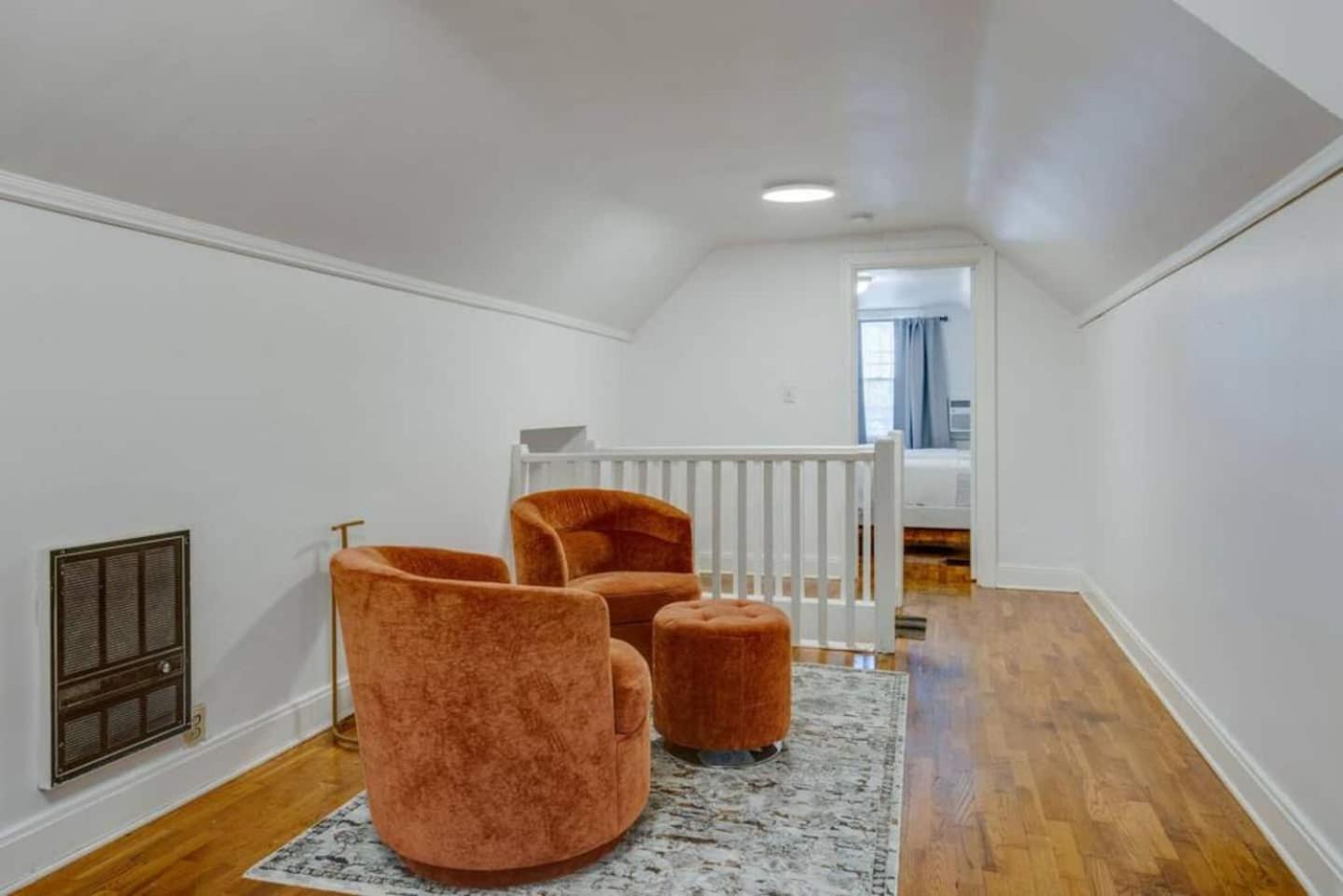 Holiday home Nashville's Primrose In Hip Belmont Area *