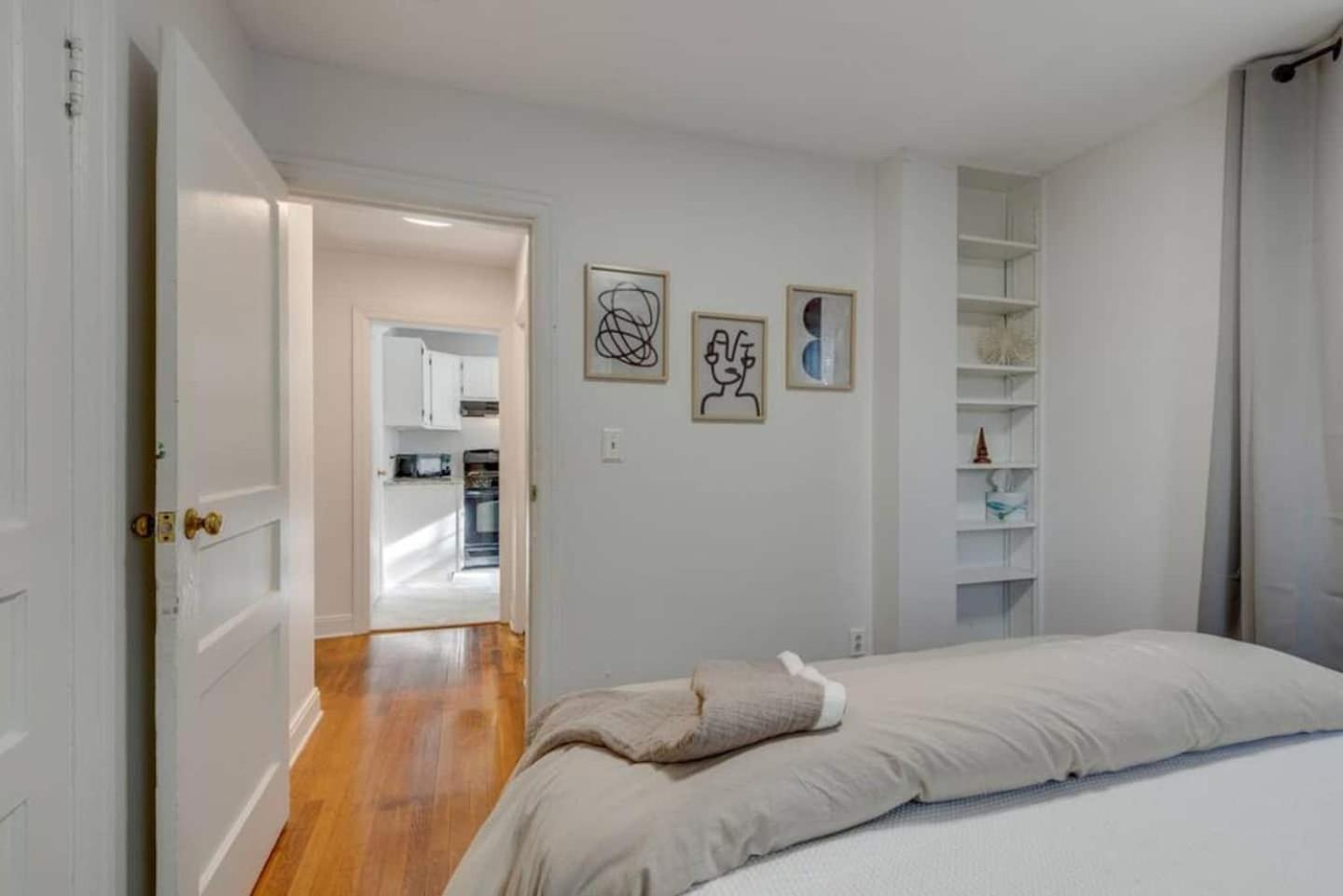 Nashville's Primrose In Hip Belmont Area