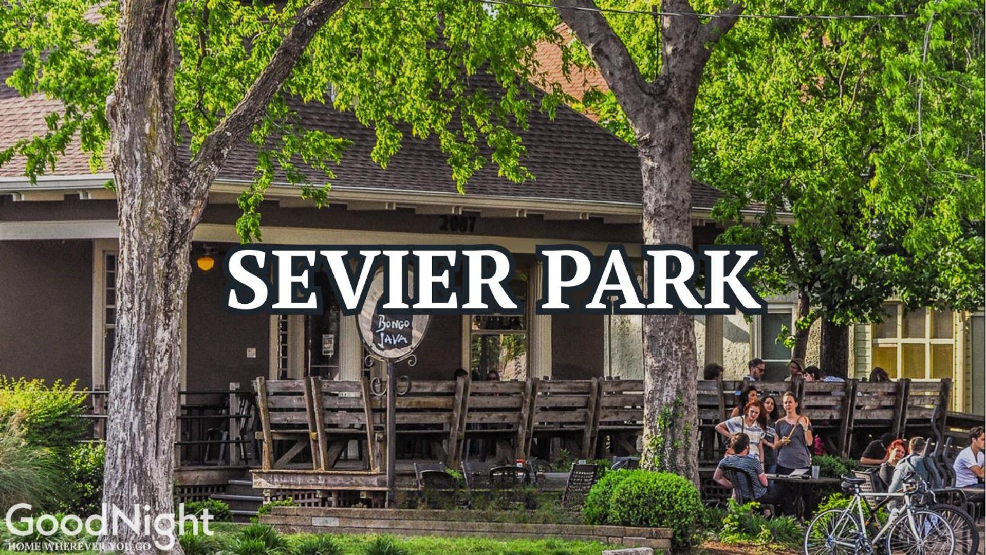 Holiday home Edgehill Duo - 2 Townhomes - Mins Vanderbilt