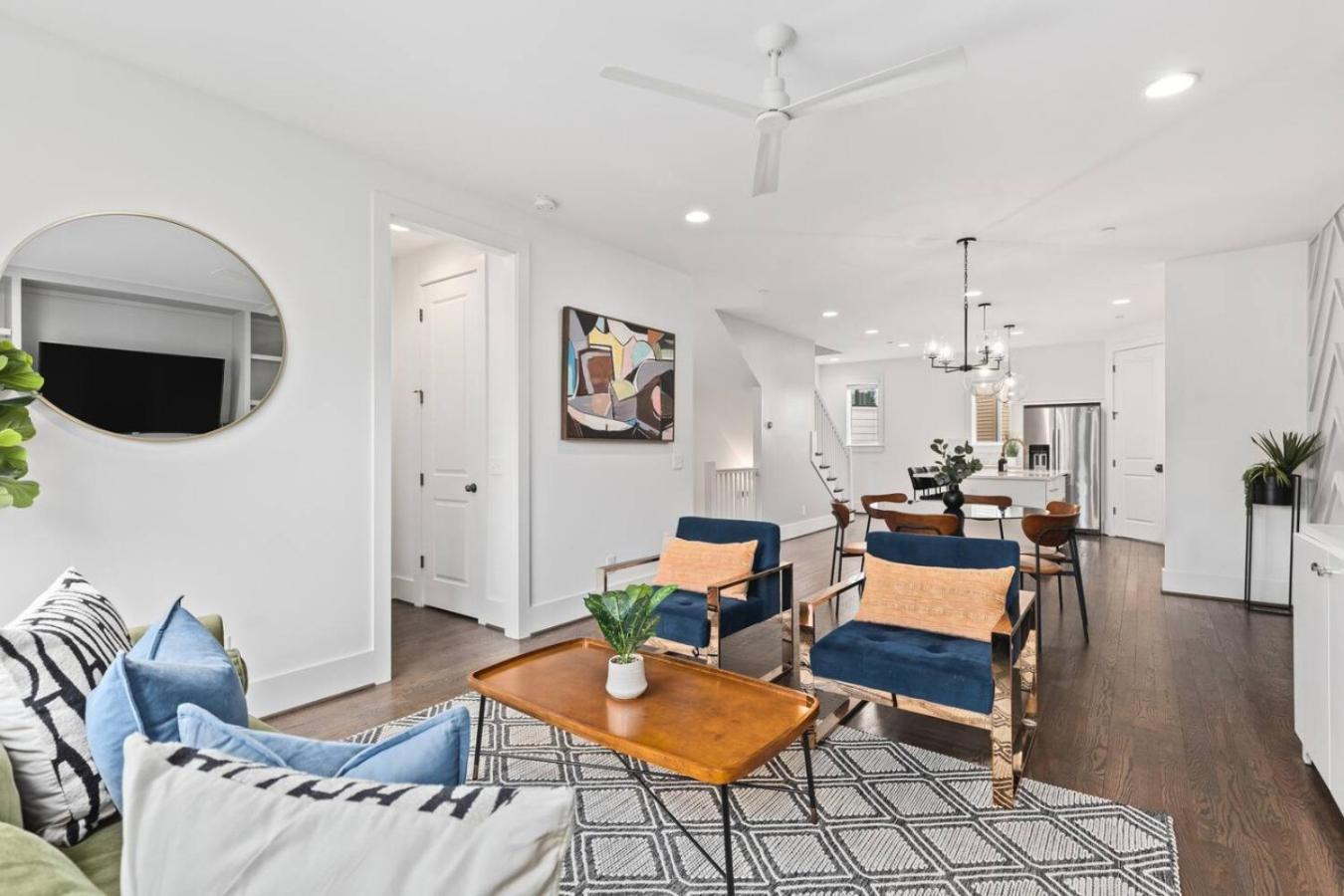 Holiday home Two Adjacent Homes By 12 South And Belmont That Sleeps 24 Nashville