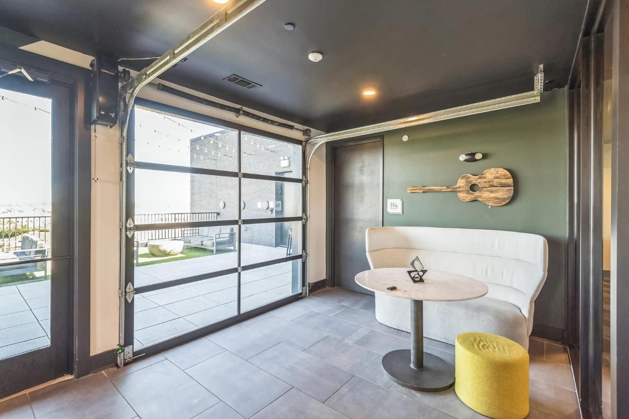 Apartment Gorgeous For 8 With Rooftop & Gym Near Dt *