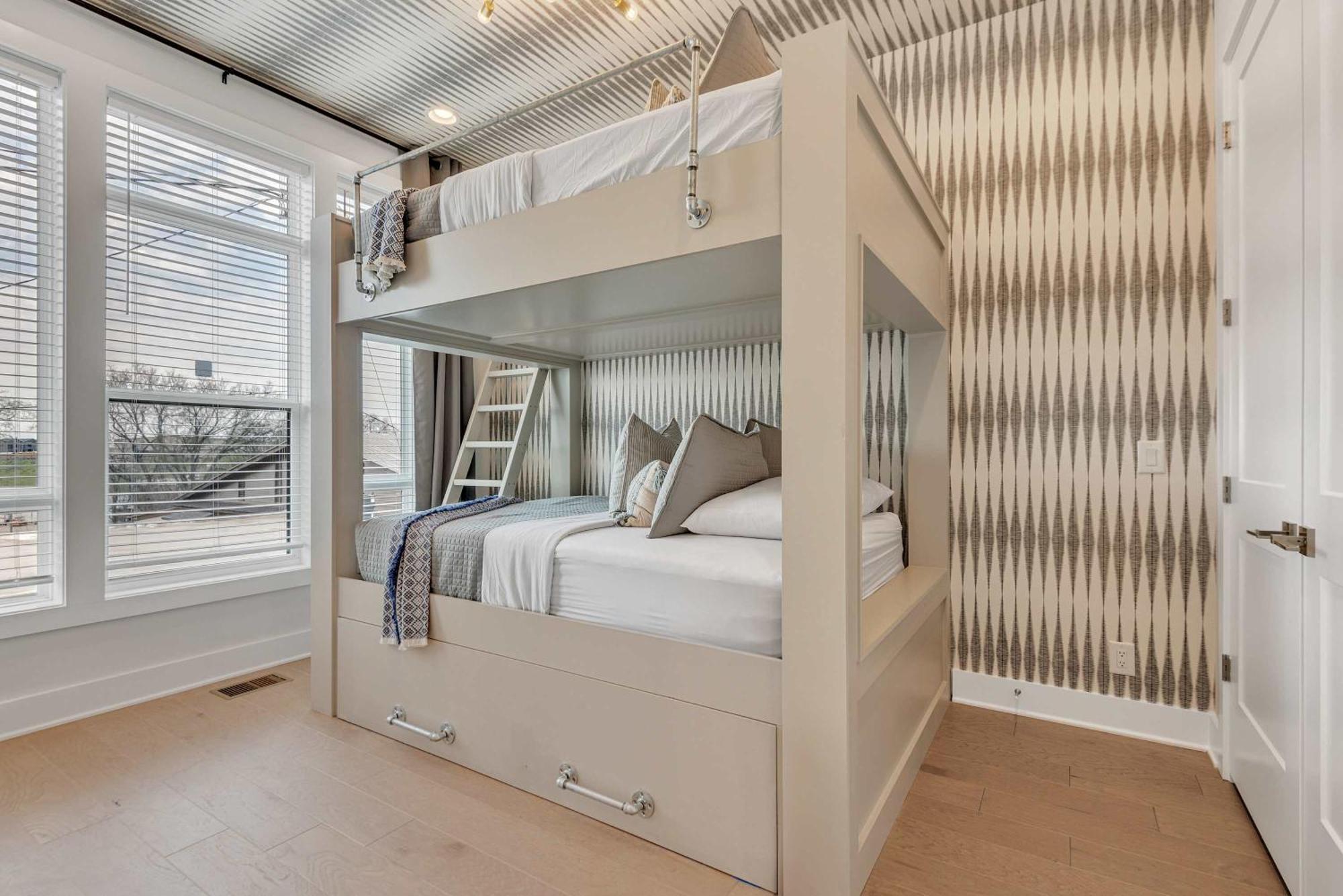 Holiday home Music Mansion 2 Miles To Broadway - 13 Beds Nashville