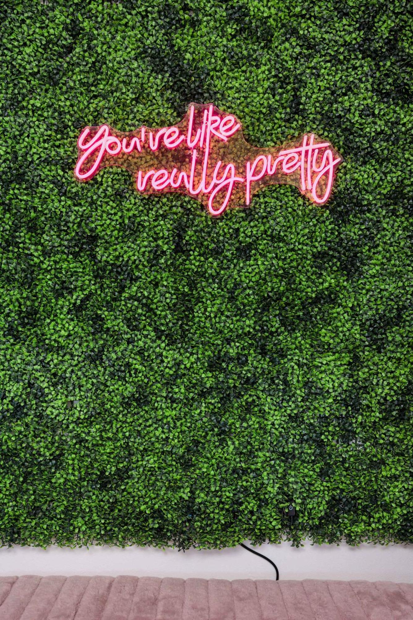 Apartment Dolly On Music Row