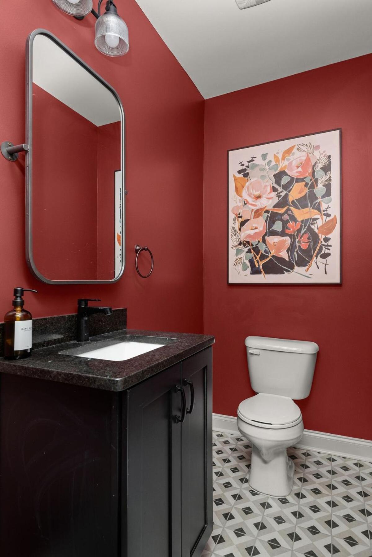 4 Bedroom House With Hot Tub And Backyard Close To Downtown Holiday home Nashville