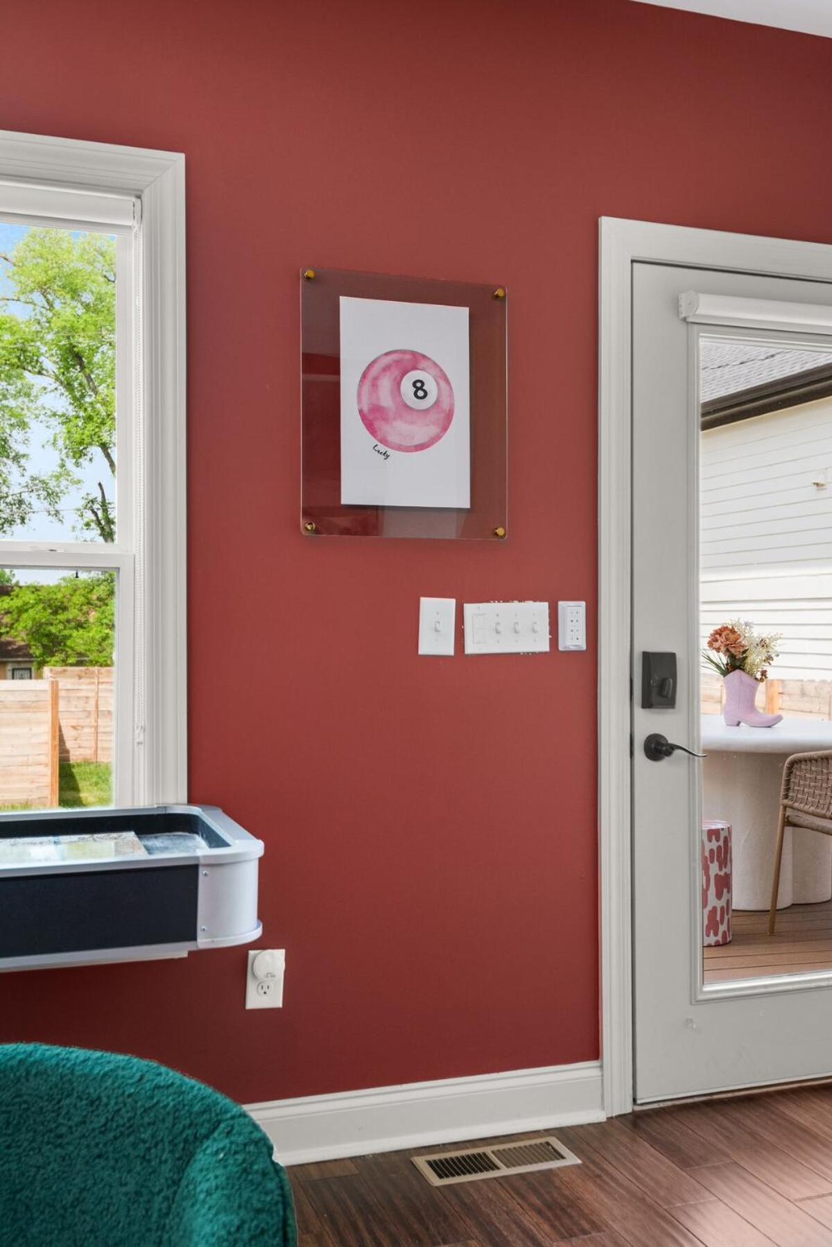 4 Bedroom House With Hot Tub And Backyard Close To Downtown *