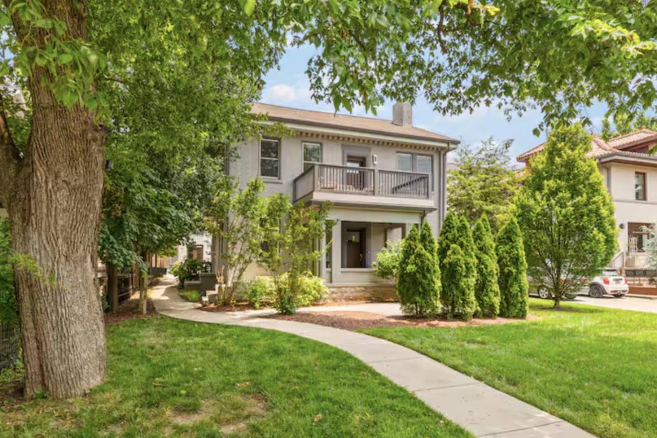 Rooftop Patio With Parking Walk To Belmont And 12 South * Nashville