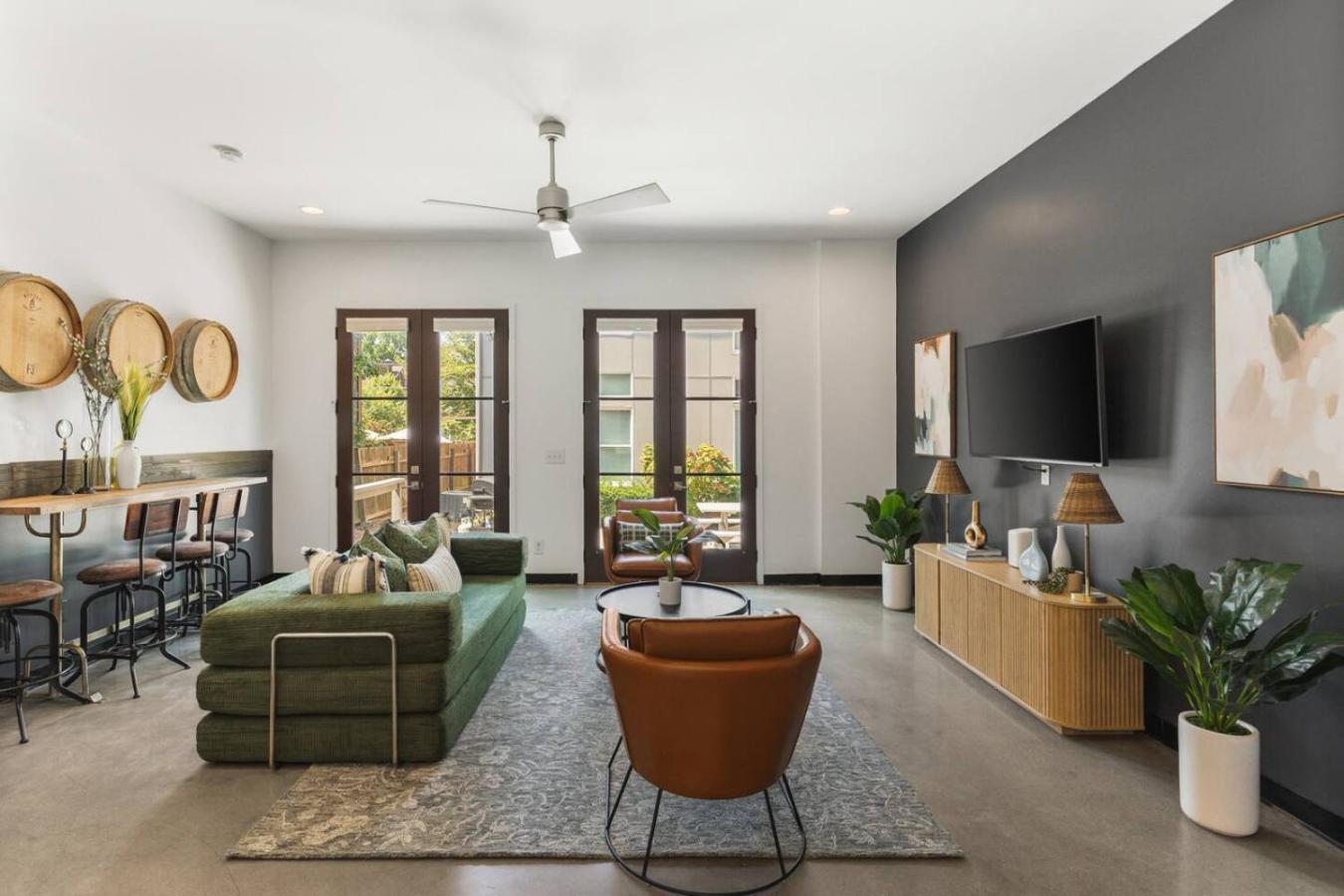 Rooftop Patio With Parking Walk To Belmont And 12 South Nashville