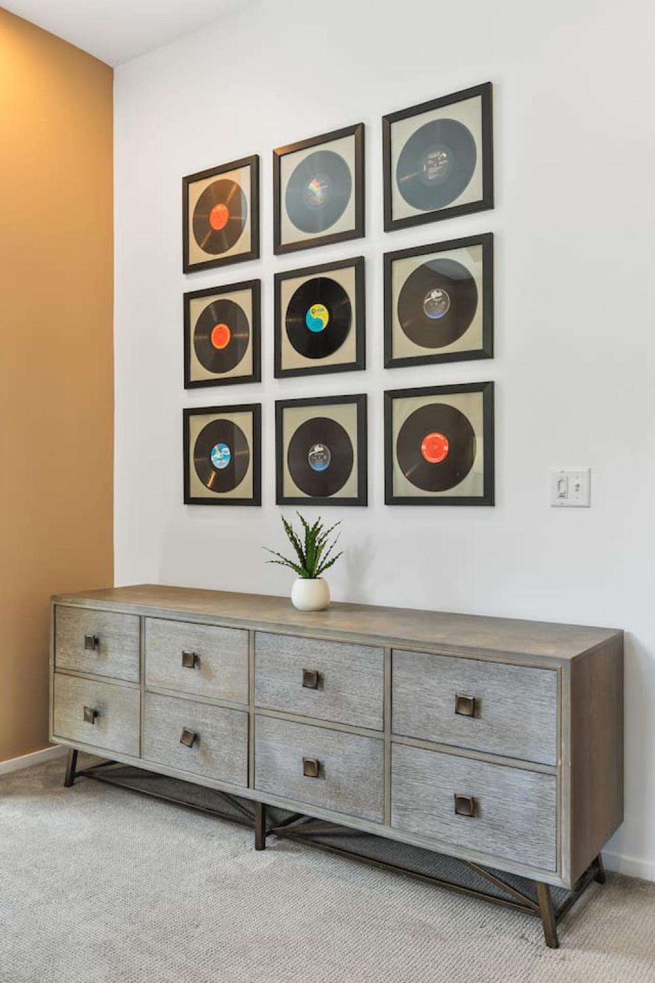 Rooftop Patio With Parking Walk To Belmont And 12 South *