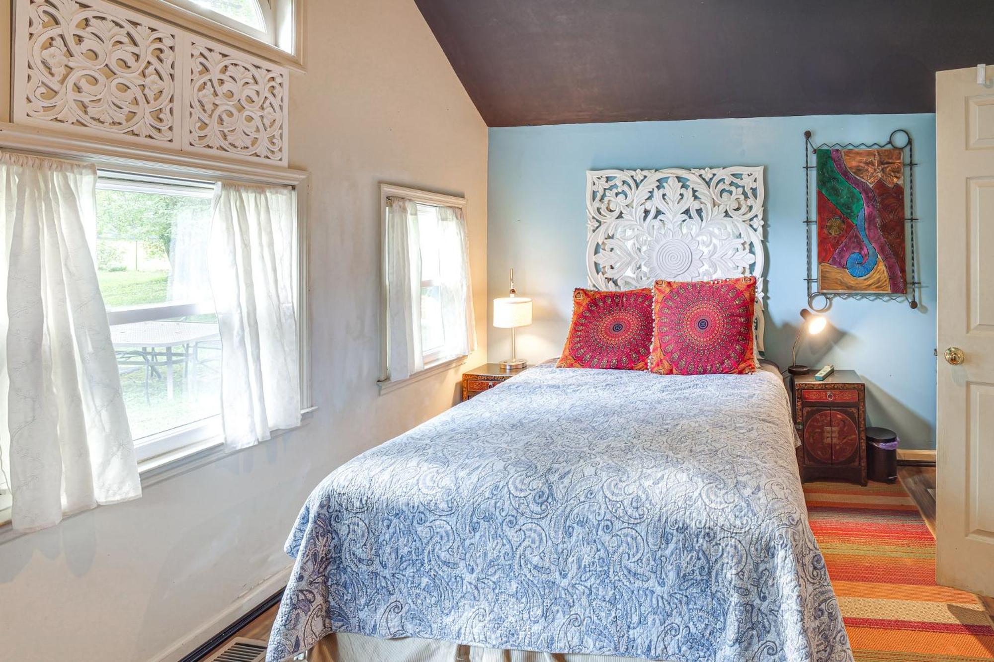 Spacious Retreat With Yard Wfh Friendly!