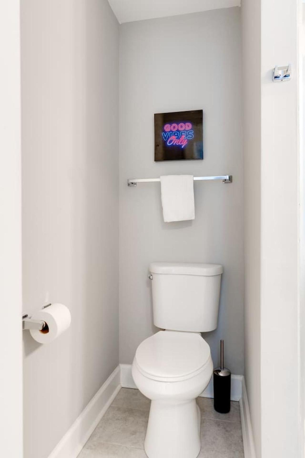 Apartment Parthenon Getaway - 2bdrm