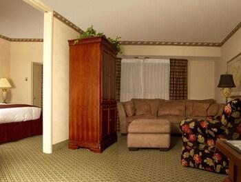 Hotel Doubletree By Hilton Airport Nashville