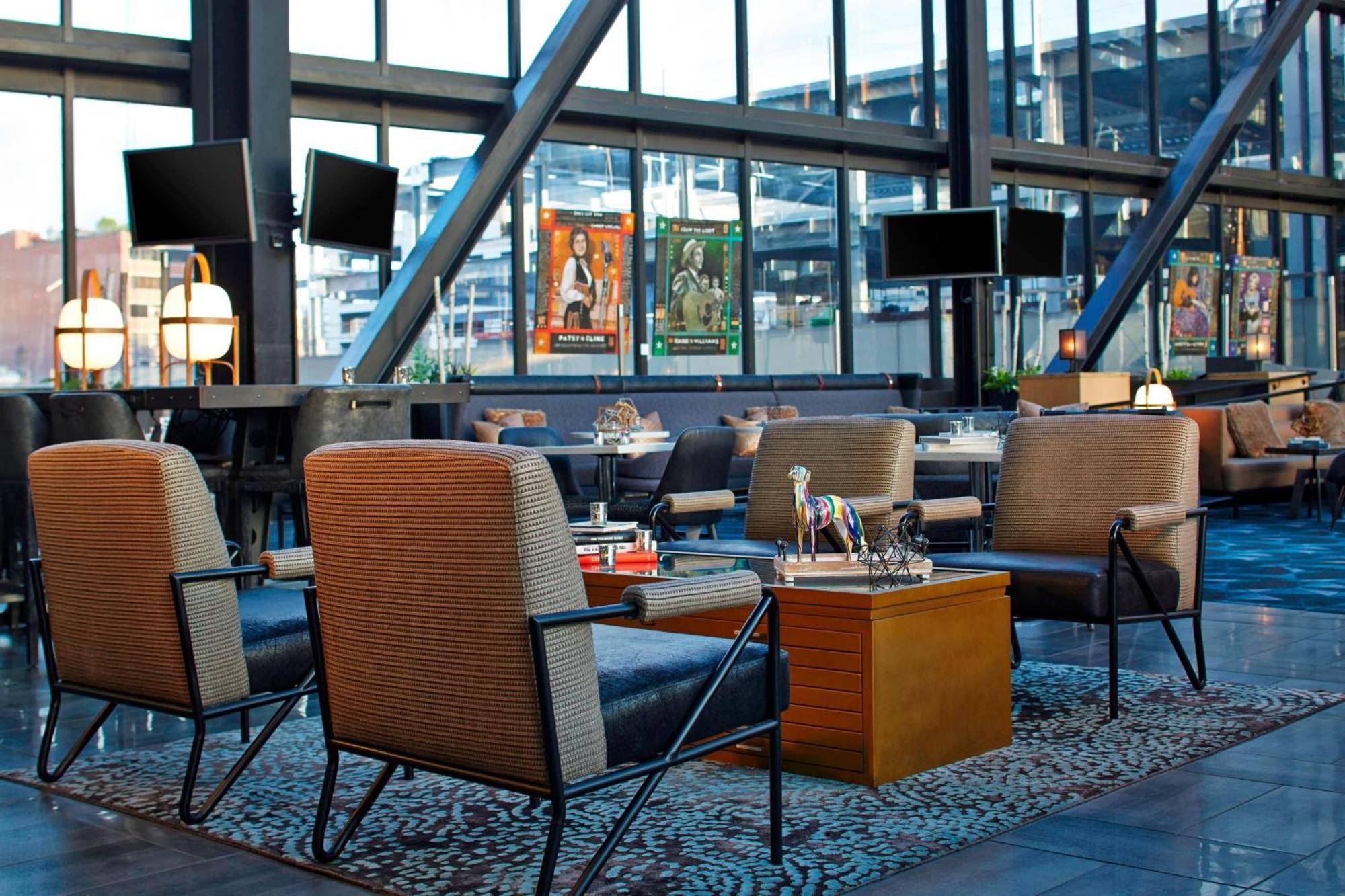 Renaissance Hotel