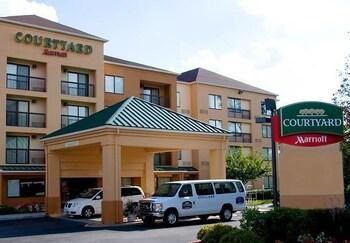 Courtyard By Marriott At Opryland Nashville