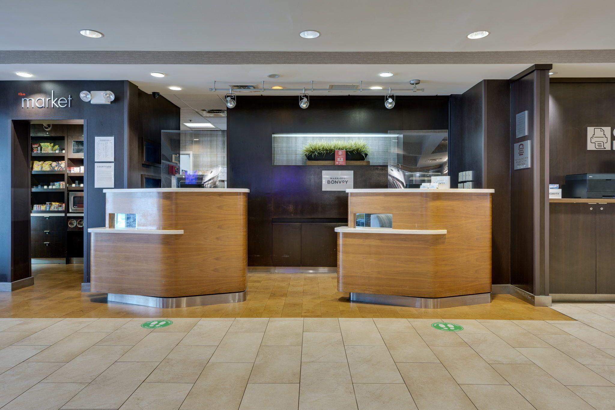 Courtyard By Marriott At Opryland Hotel Nashville