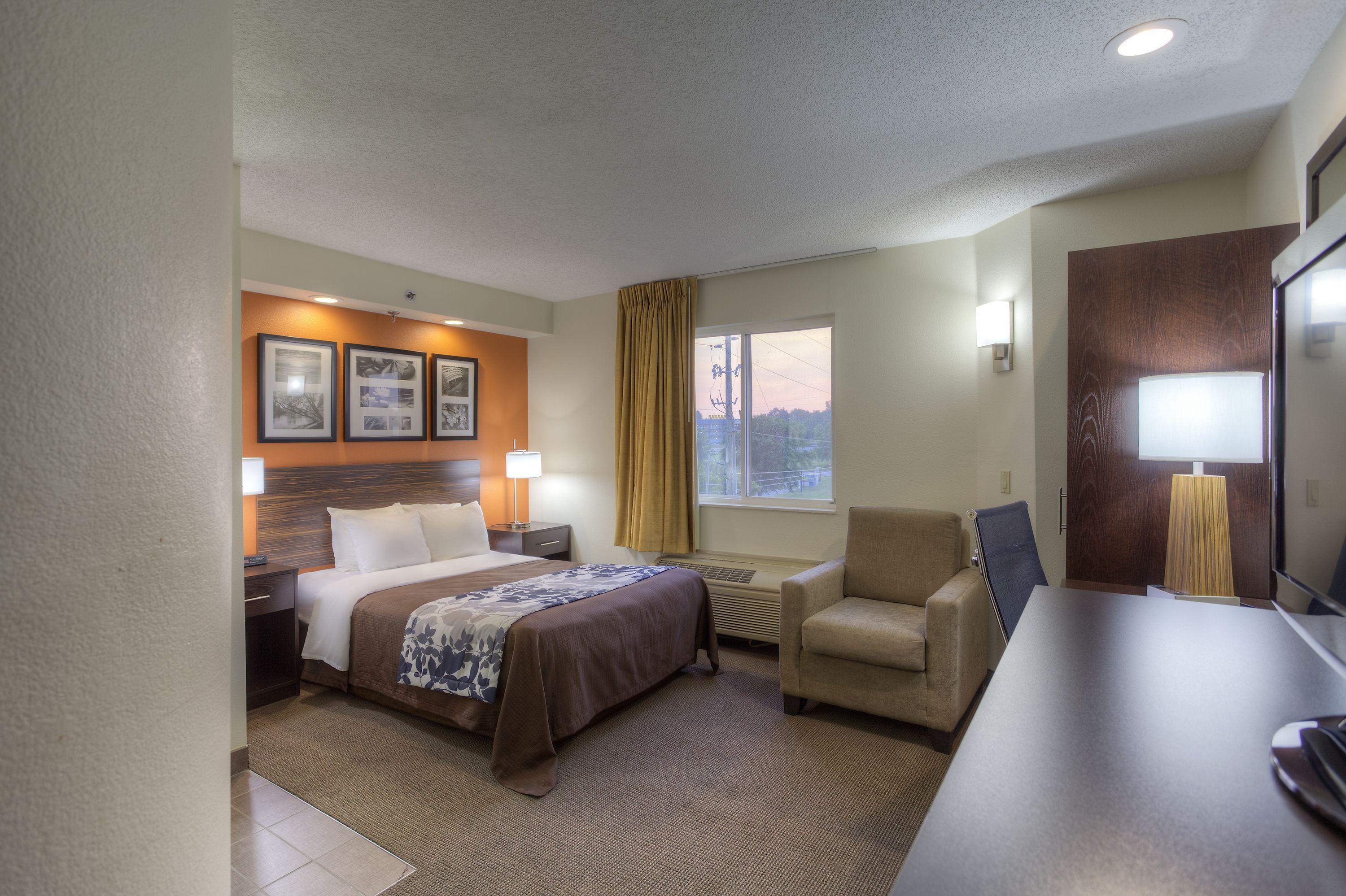 Sleep Near Percy Priest Inn