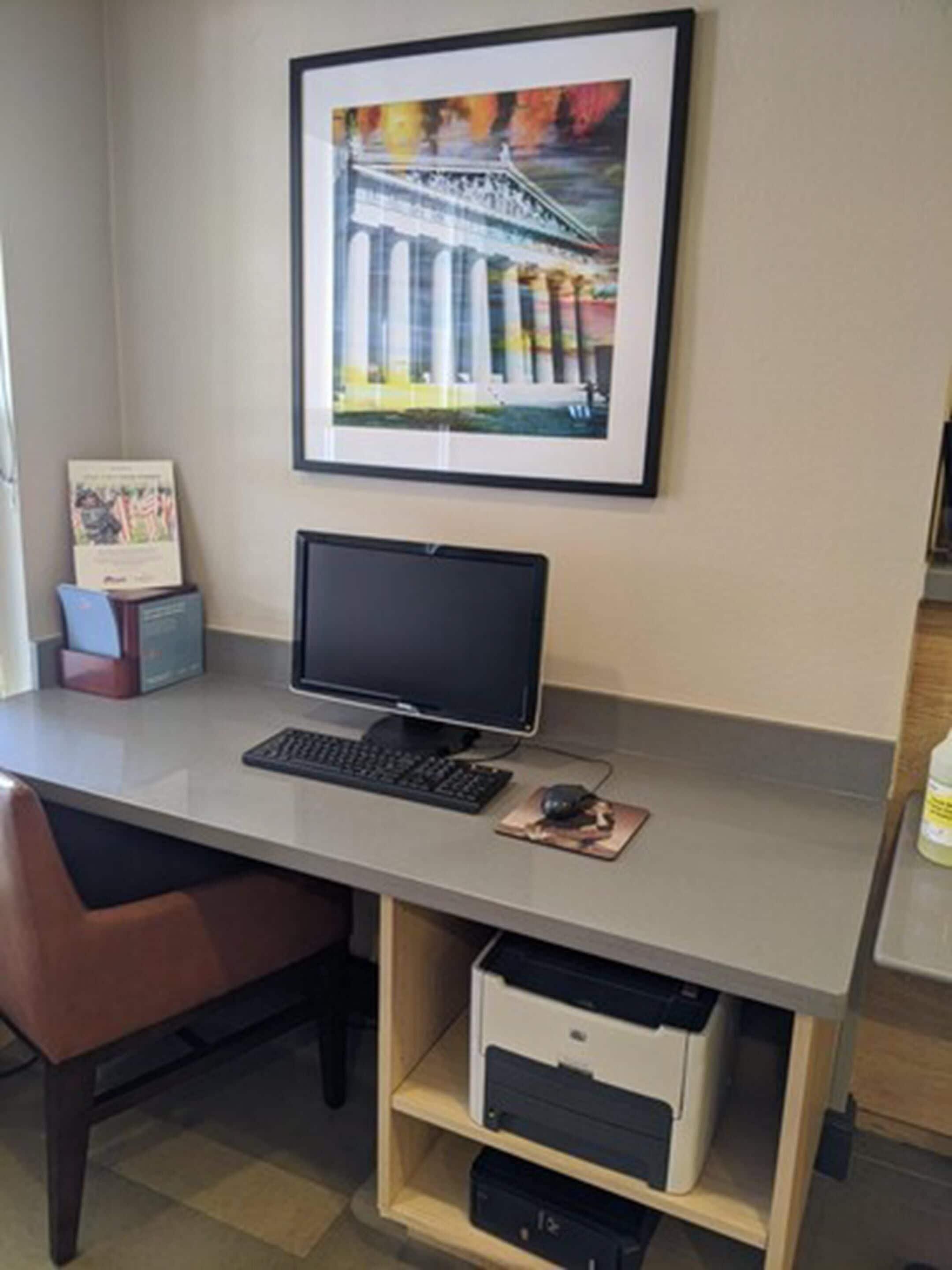 Country & By Radisson, Nashville, Tn Hotel Nashville