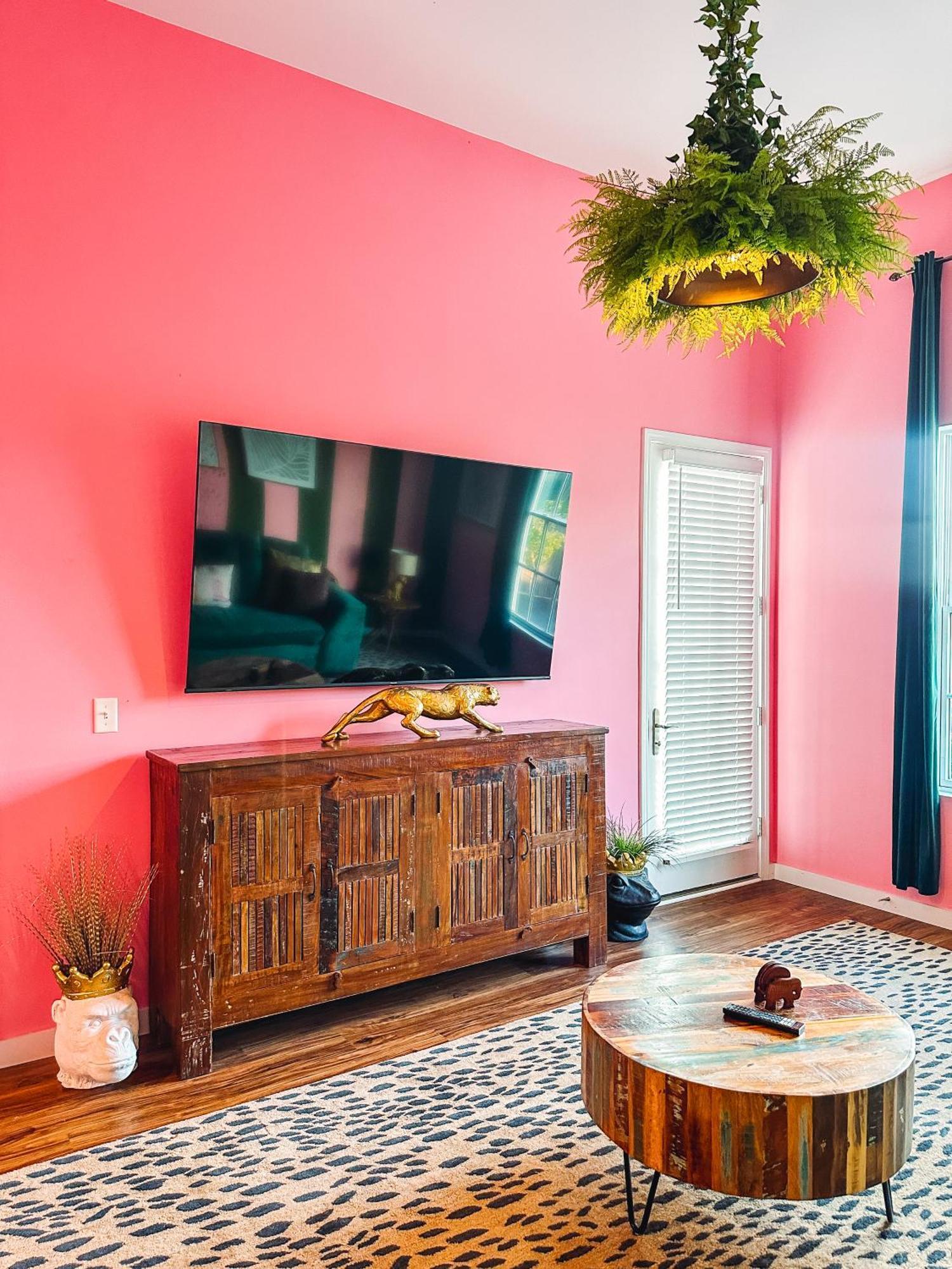 Dreaming With Dolly - Luxe Near Broadway * Nashville