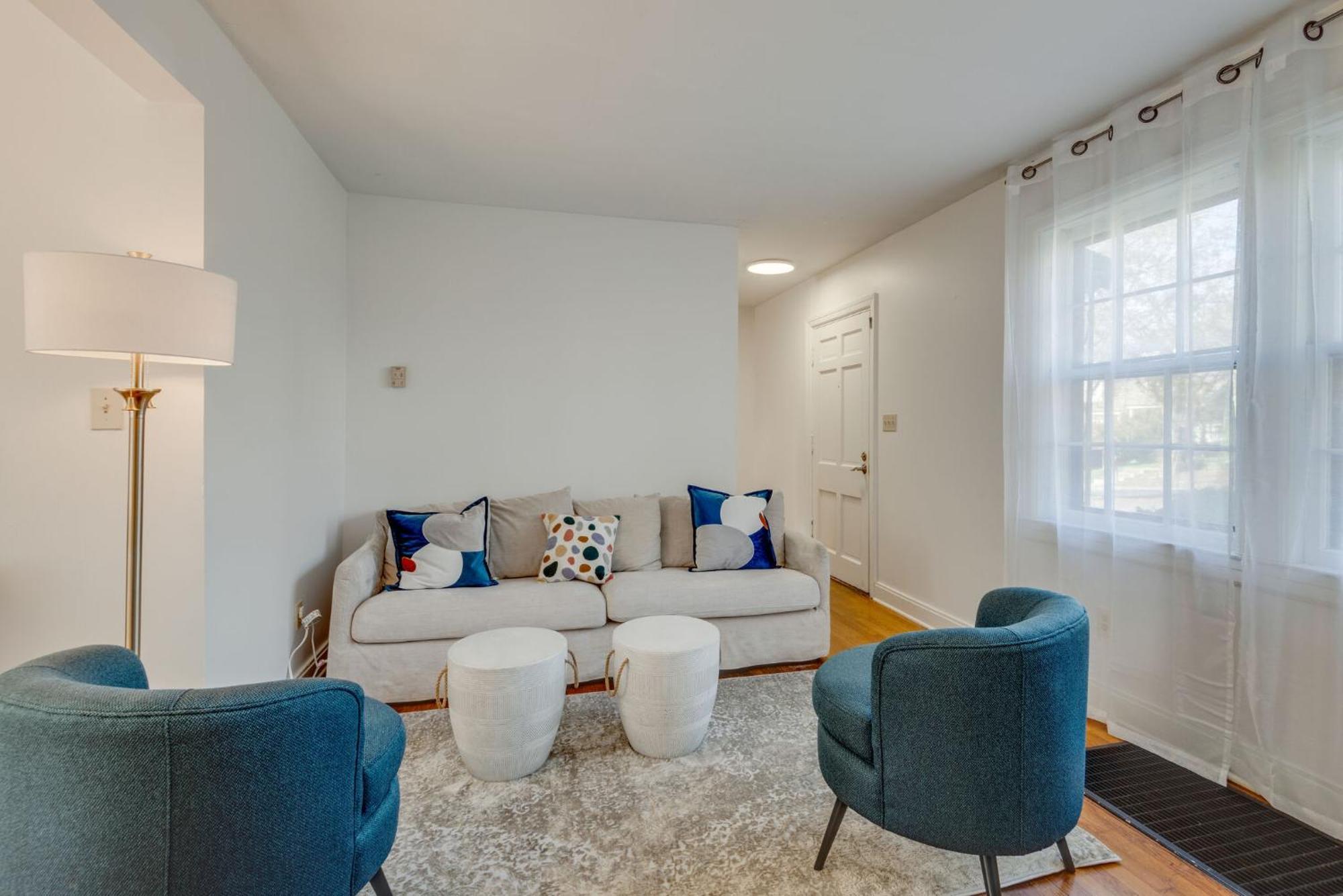 Nashville's Primrose In Hip Belmont Area