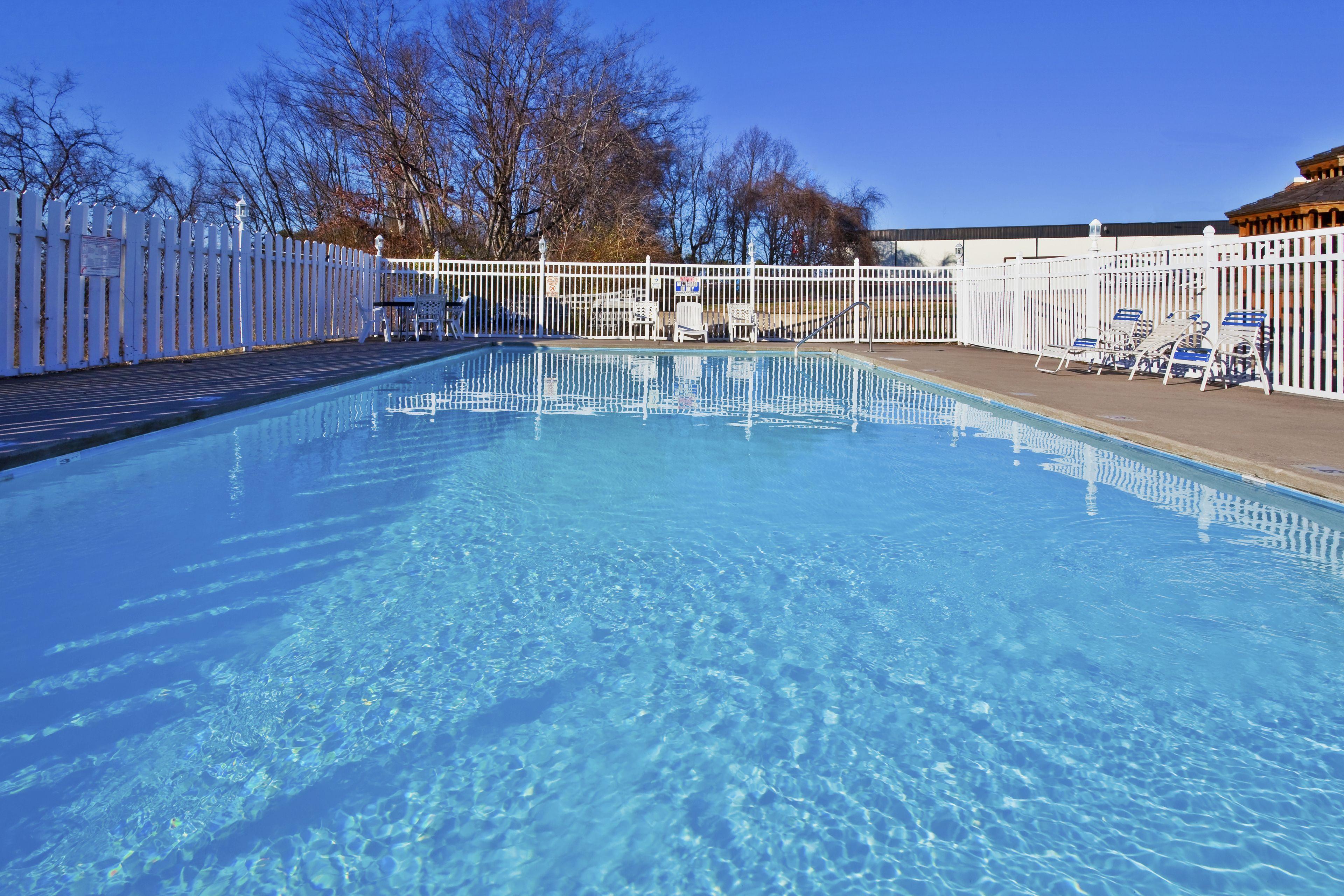 Hotel Express & Nashville-i-40 & I-24