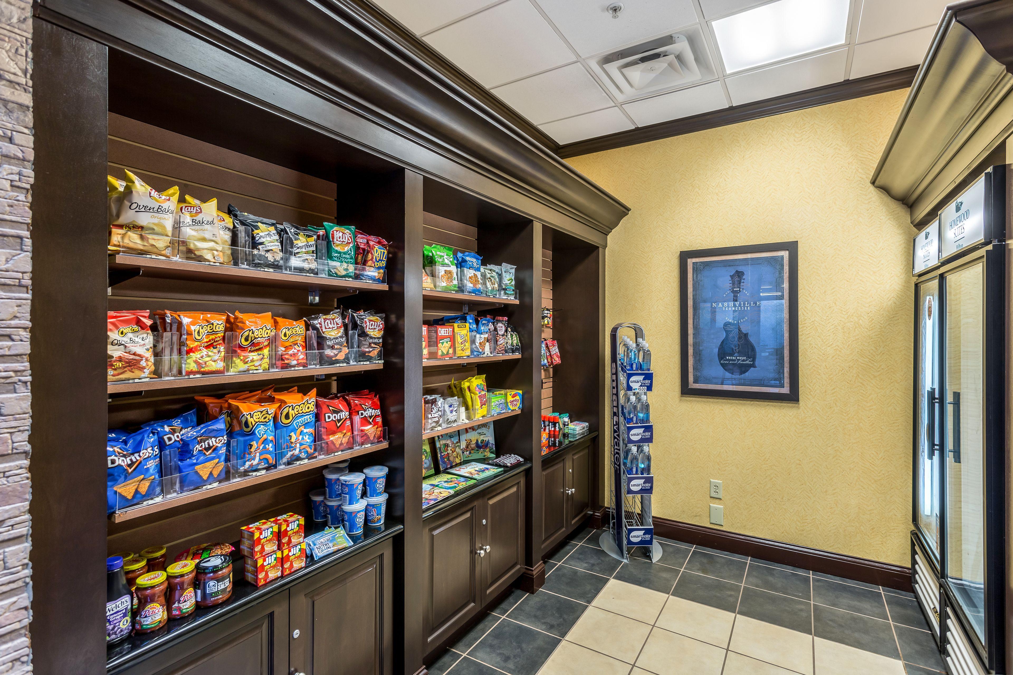 Hotel Homewood By Hilton Downtown