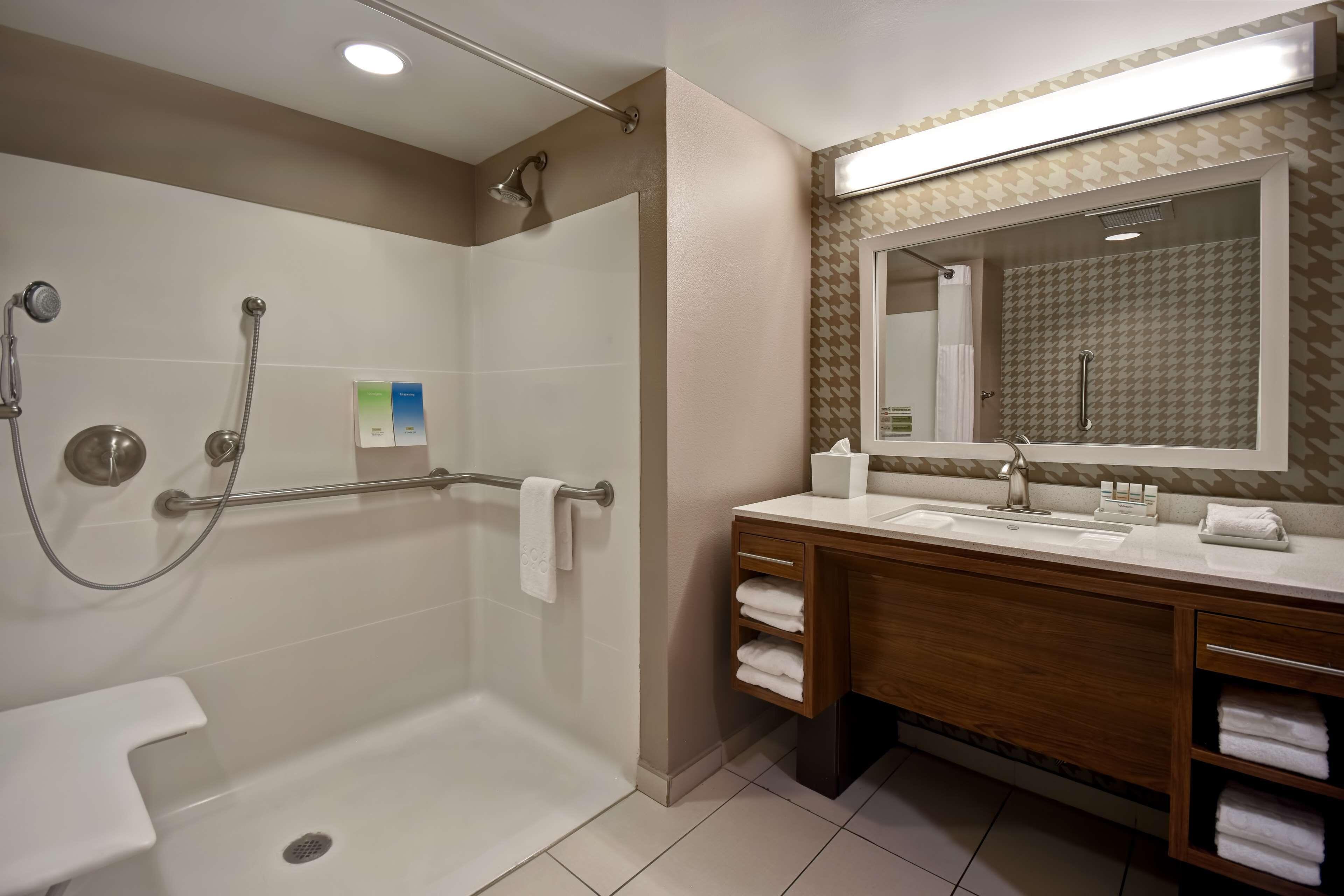 Hotel Home2 By Hilton Vanderbilt, Tn 3*