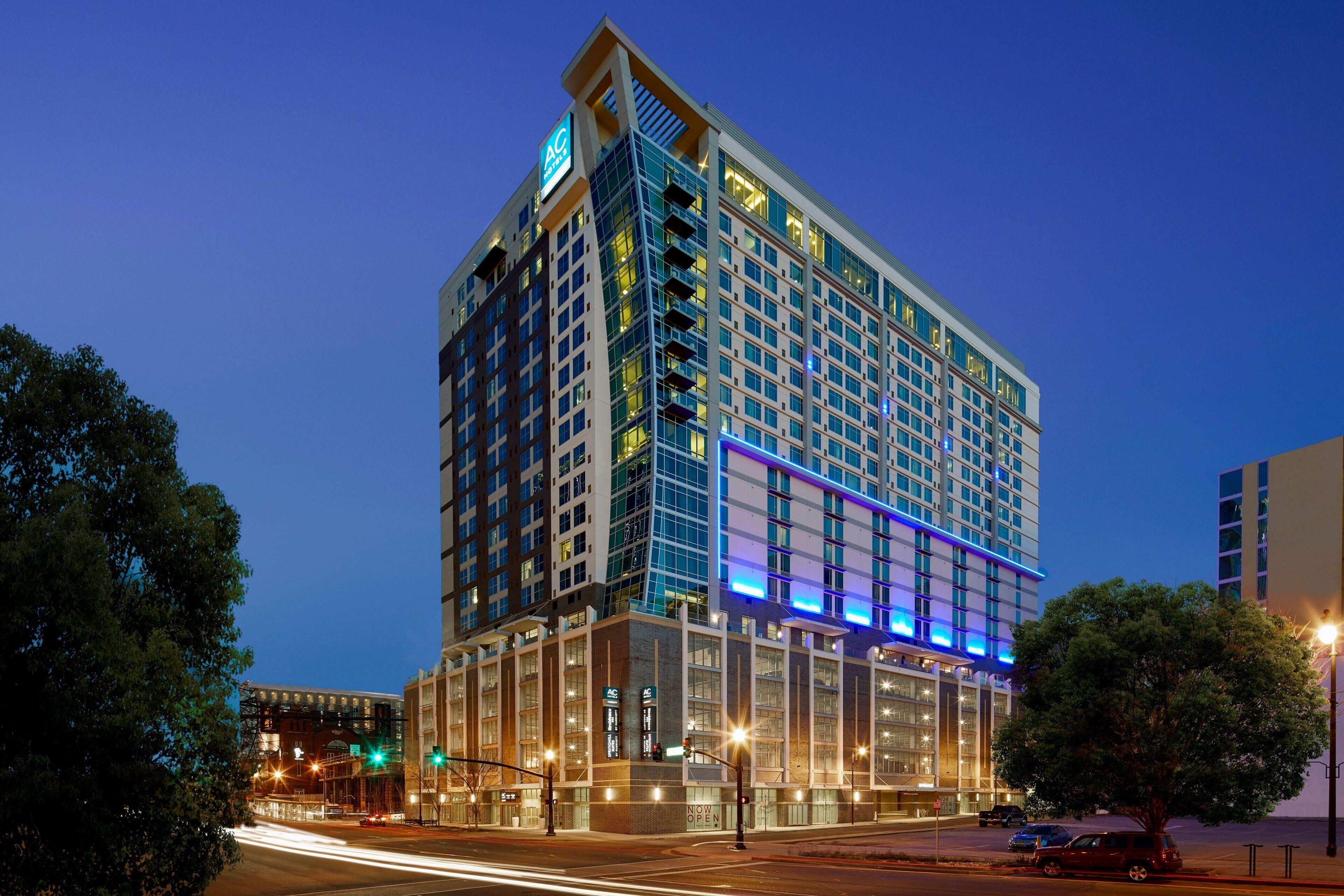 Springhill By Marriott Downtown/convention Center Hotel 3*