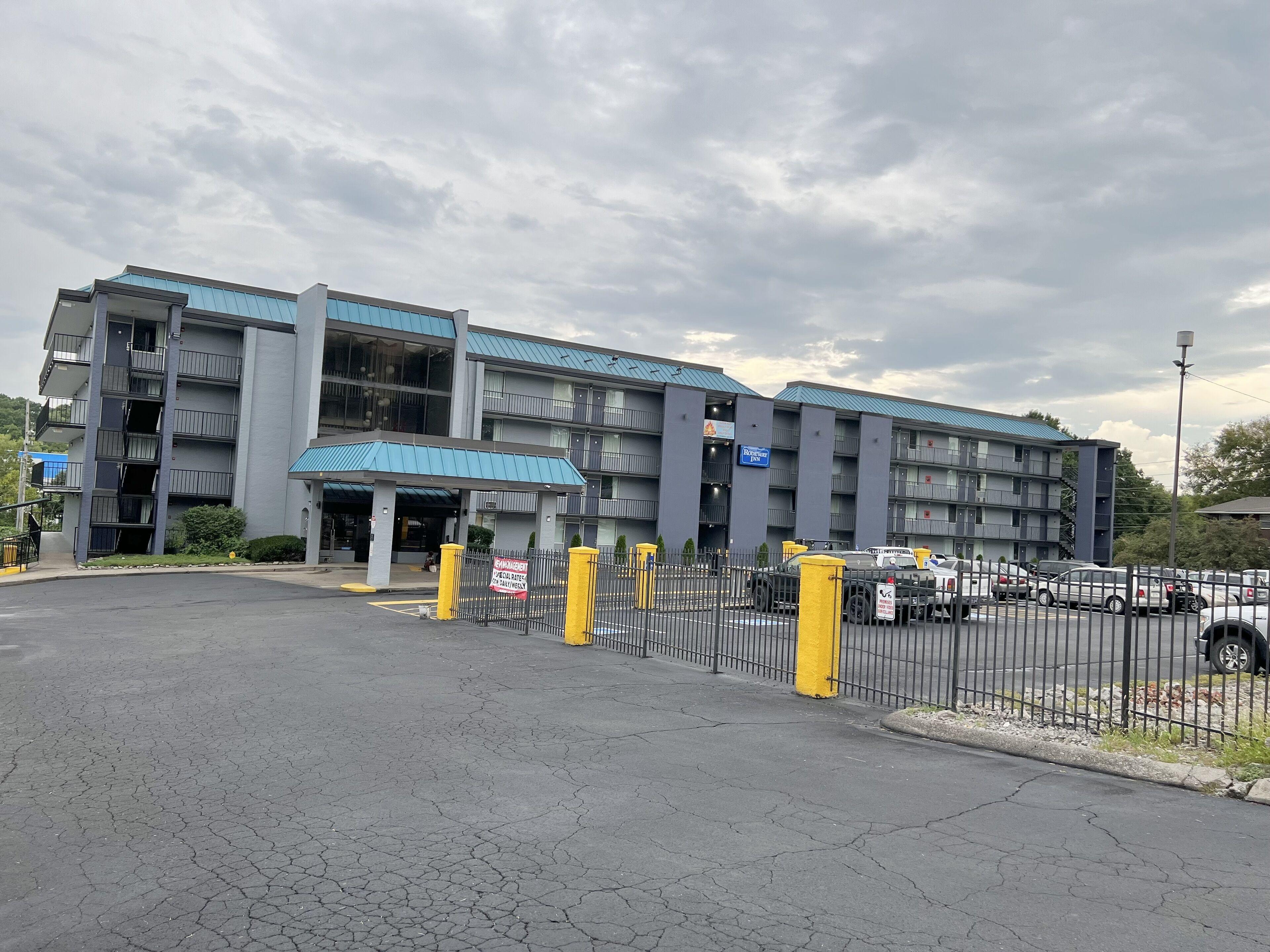 Rodeway Inn- Airport - Downtown - Mexican Restaurant On Site Inn 2*