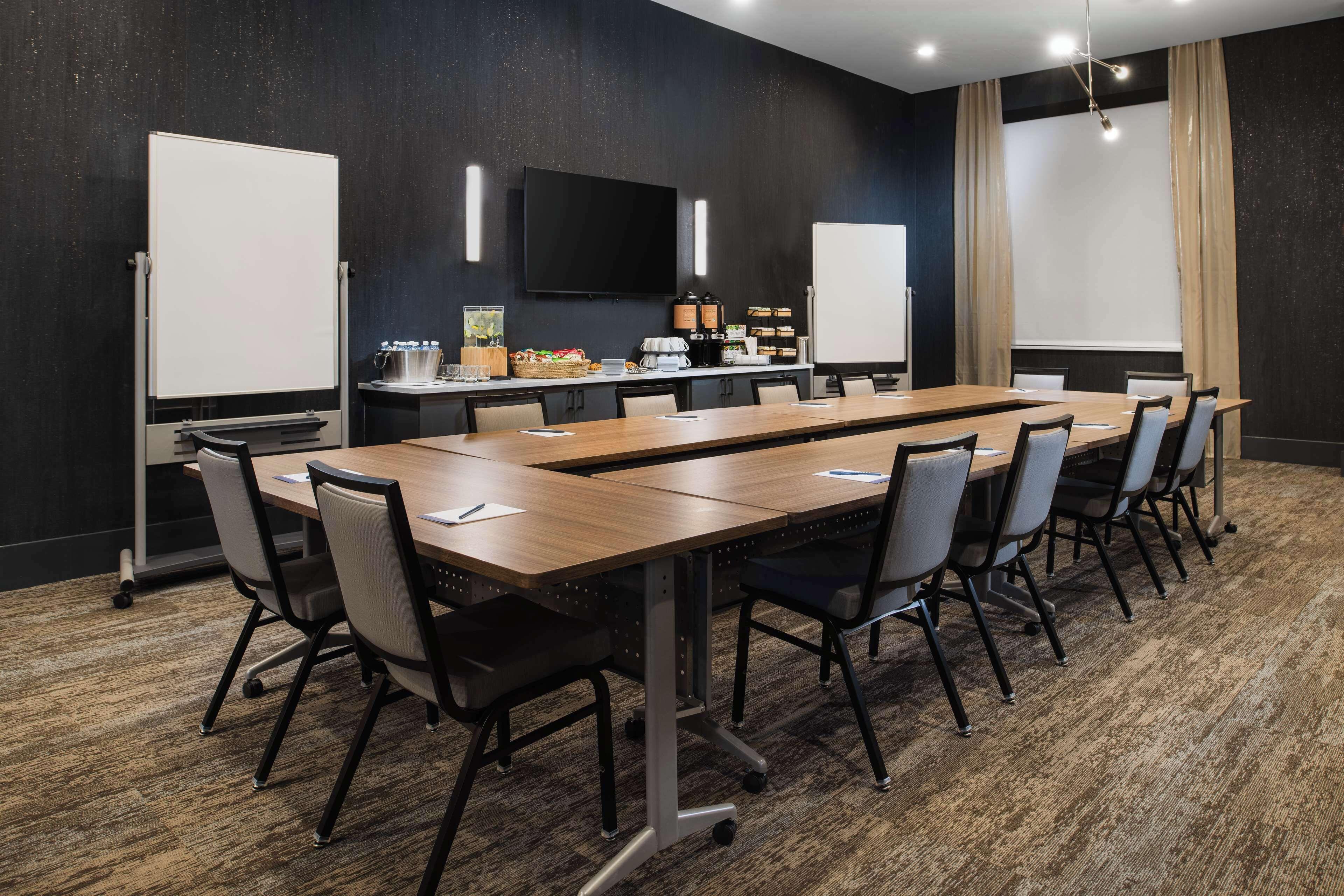 Hyatt Place Nashville/green Hills 3*