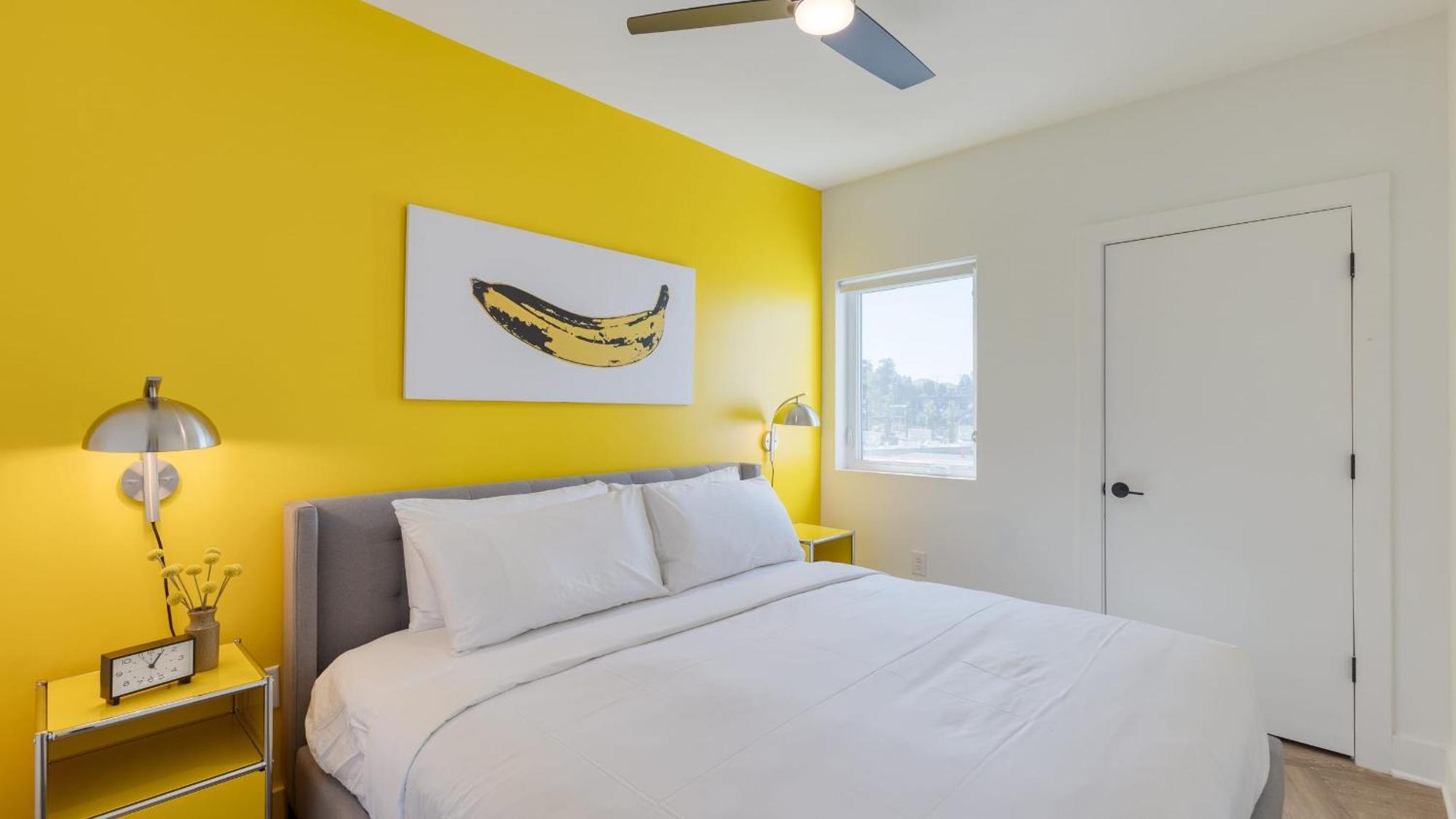 Dual Bachelor Pads W Rooftop Lounge Games Sleeps 26 5 Min To Broadway Nashville