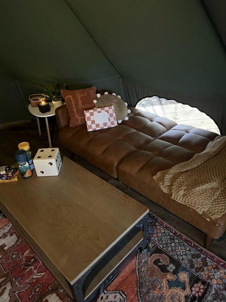 Holiday home Spacious Equipped Bell Tent With Deck, Fire Pit And Picnic Space In Tennessee Nashville