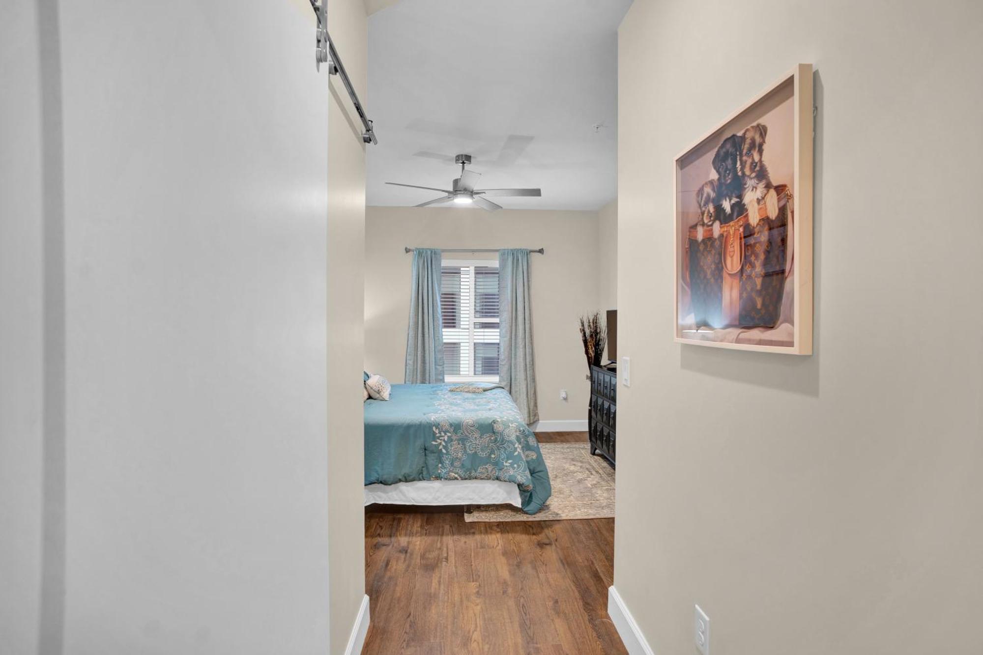 Grand Palace Pool Gym Parking * Nashville