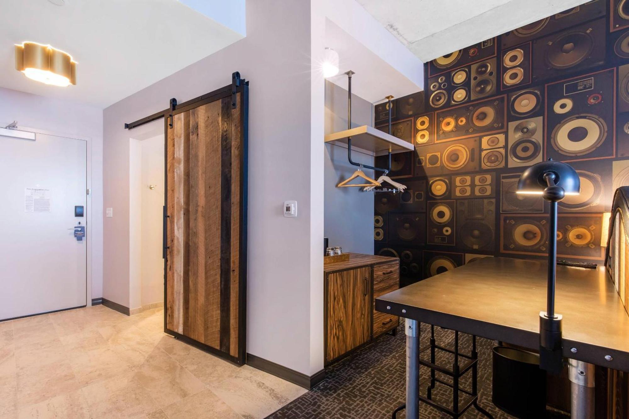 Hotel Cambria Downtown Nashville