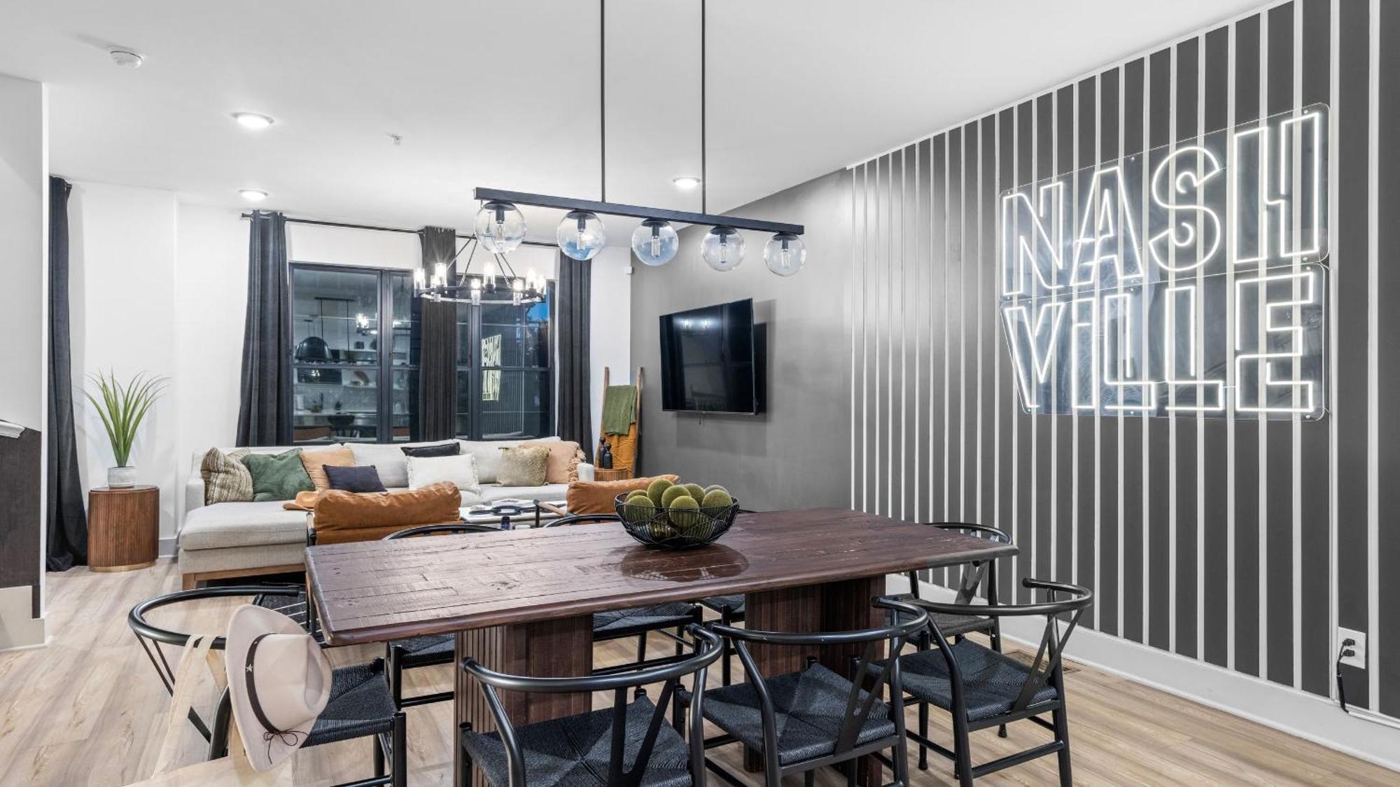 Skyline Soundhouse By Avantstay Rooftop Deck Game Near East Broadway *