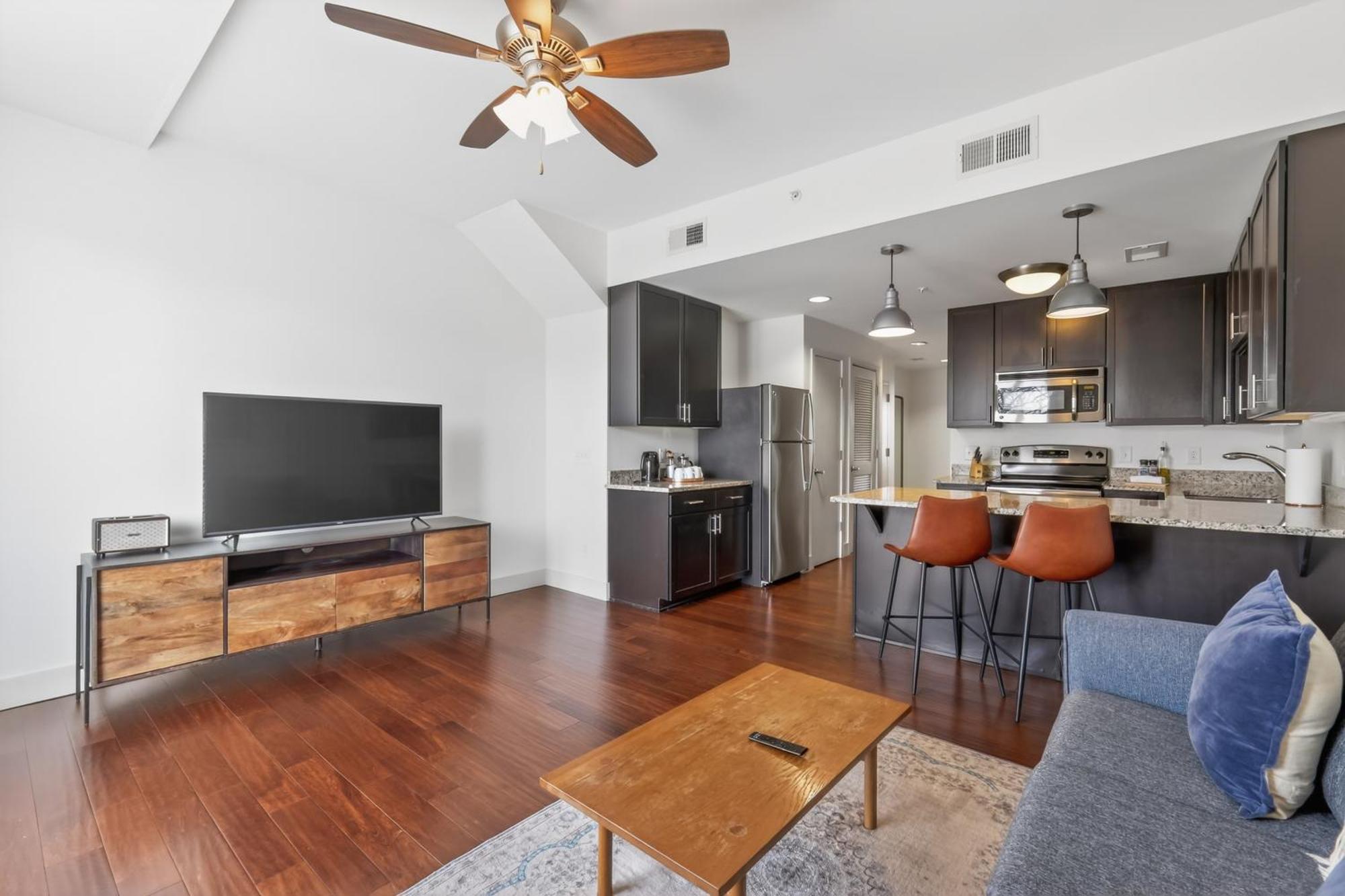 Aparthotel Heart Of 12 South, Near Downtown, Park Free - #5 4*