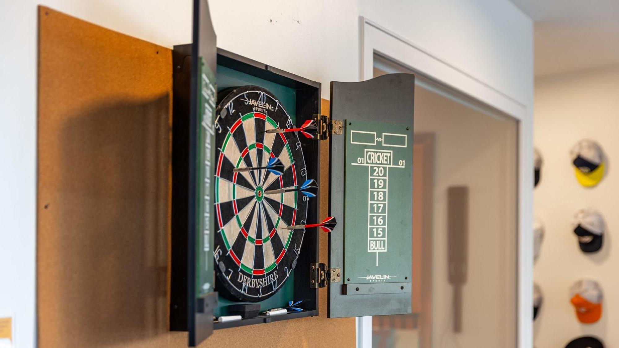 Dual Bachelor Pads W Rooftop Lounge Games Sleeps 26 5 Min To Broadway